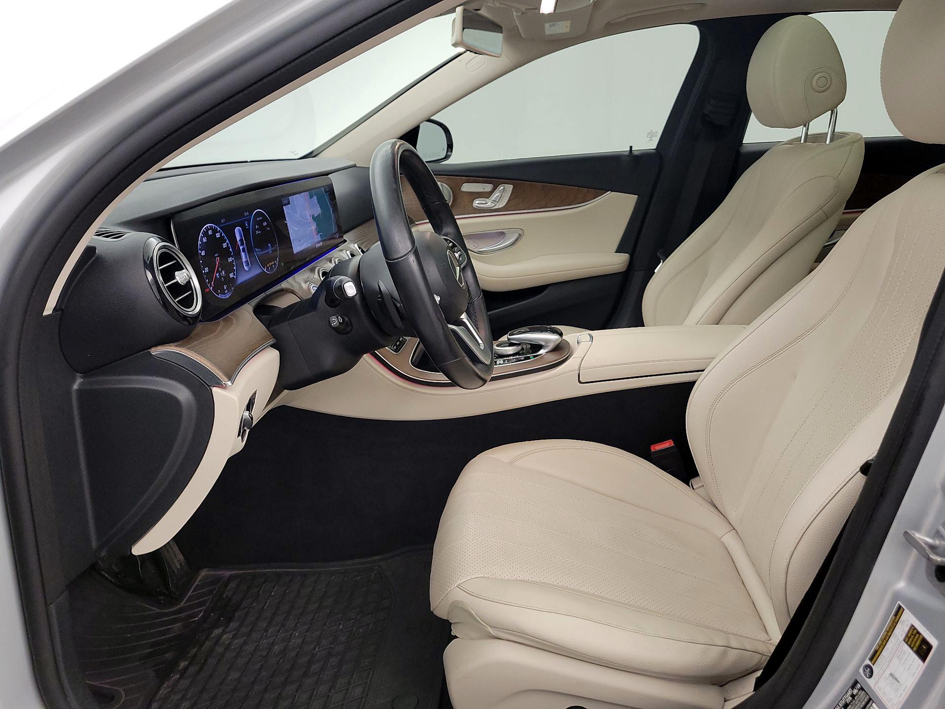 Thumbnail: 2020 Mercedes-Benz E-Class - 11