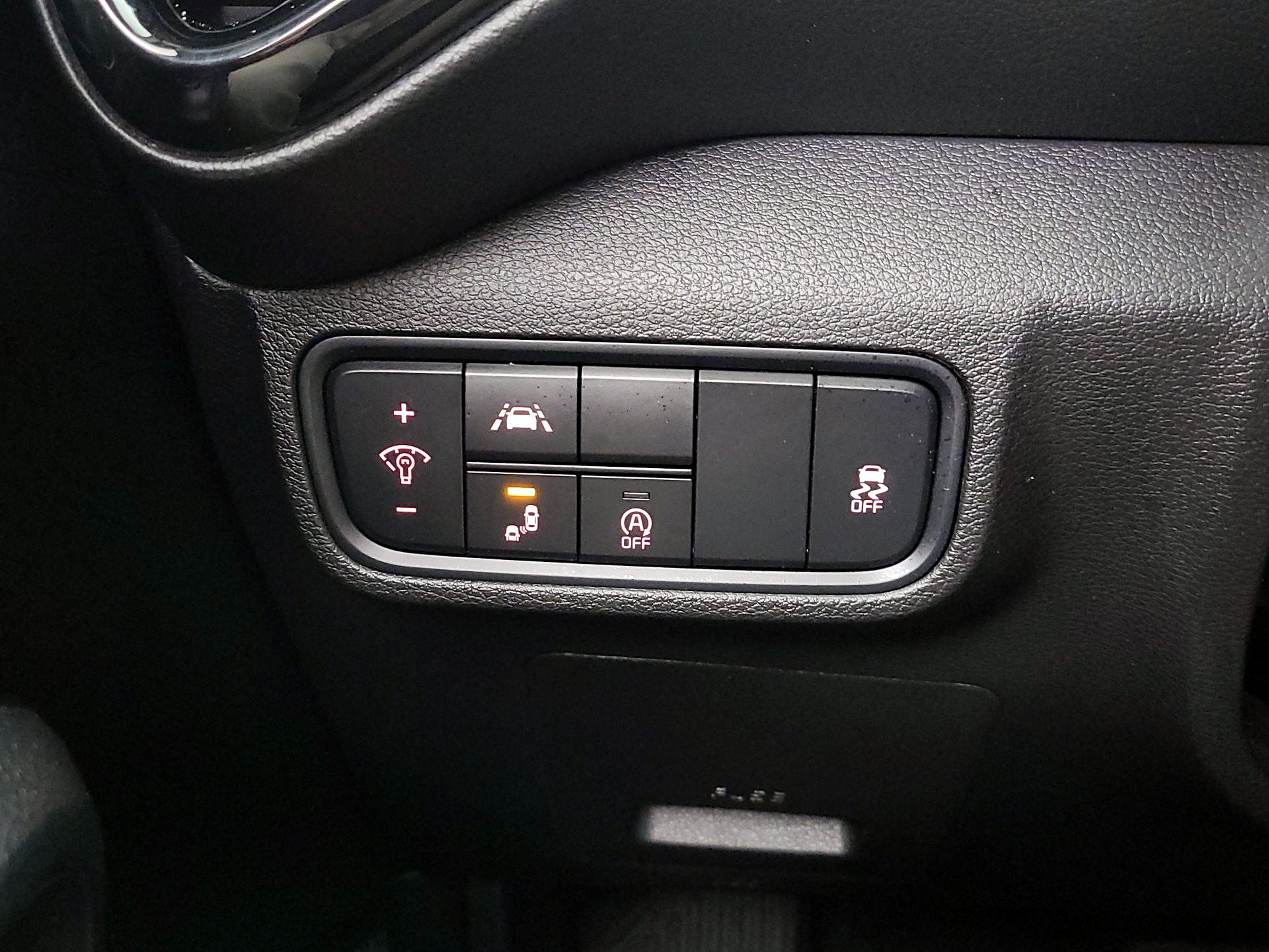 Thumbnail: 2021 Kia Soul - 13