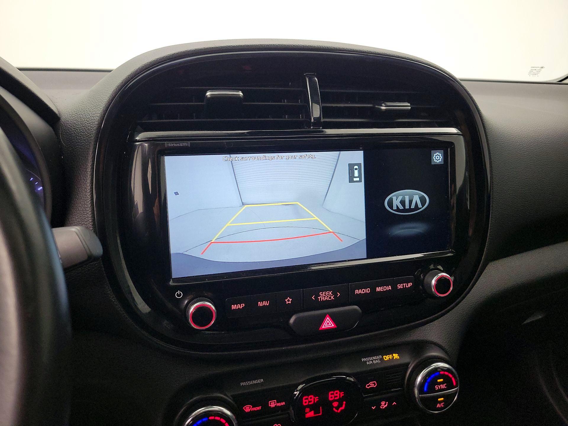 Thumbnail: 2021 Kia Soul - 15