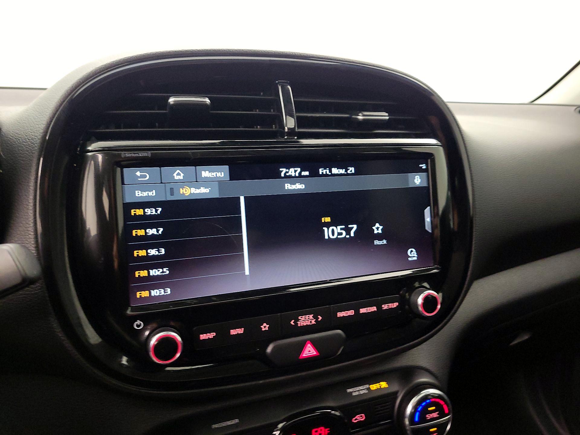 Thumbnail: 2021 Kia Soul - 16