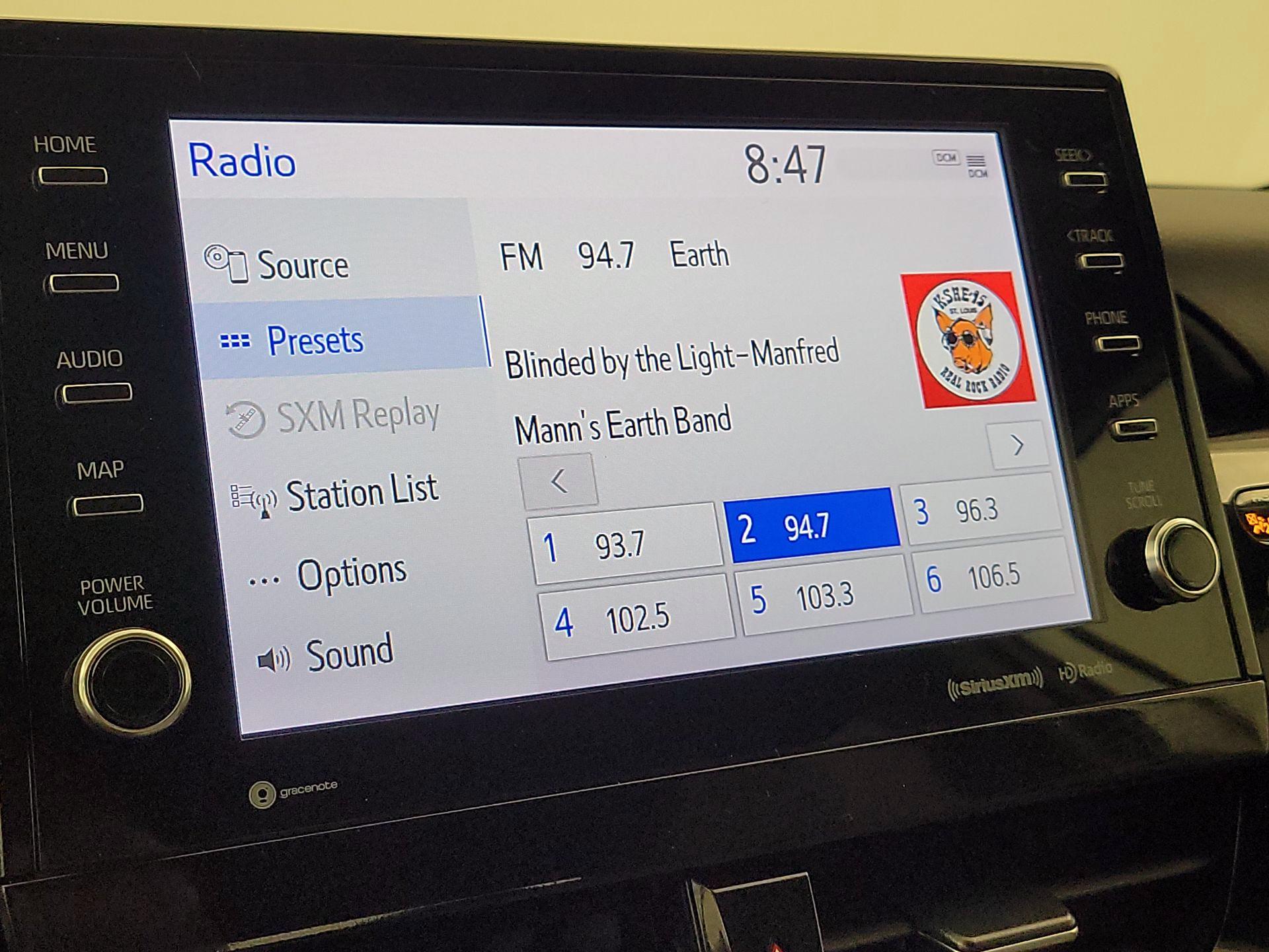 Thumbnail: 2023 Toyota Camry - 15