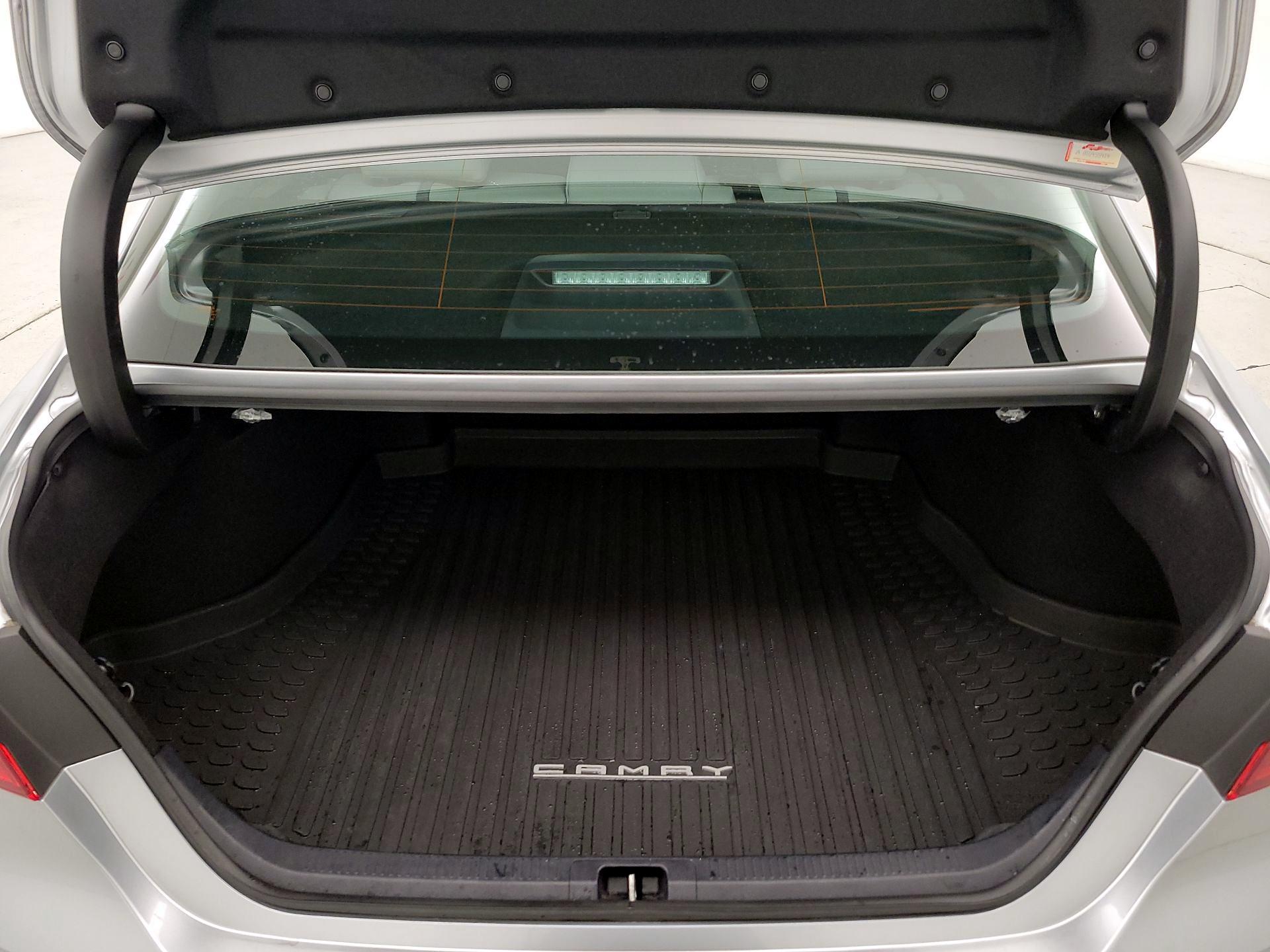 Thumbnail: 2023 Toyota Camry - 20