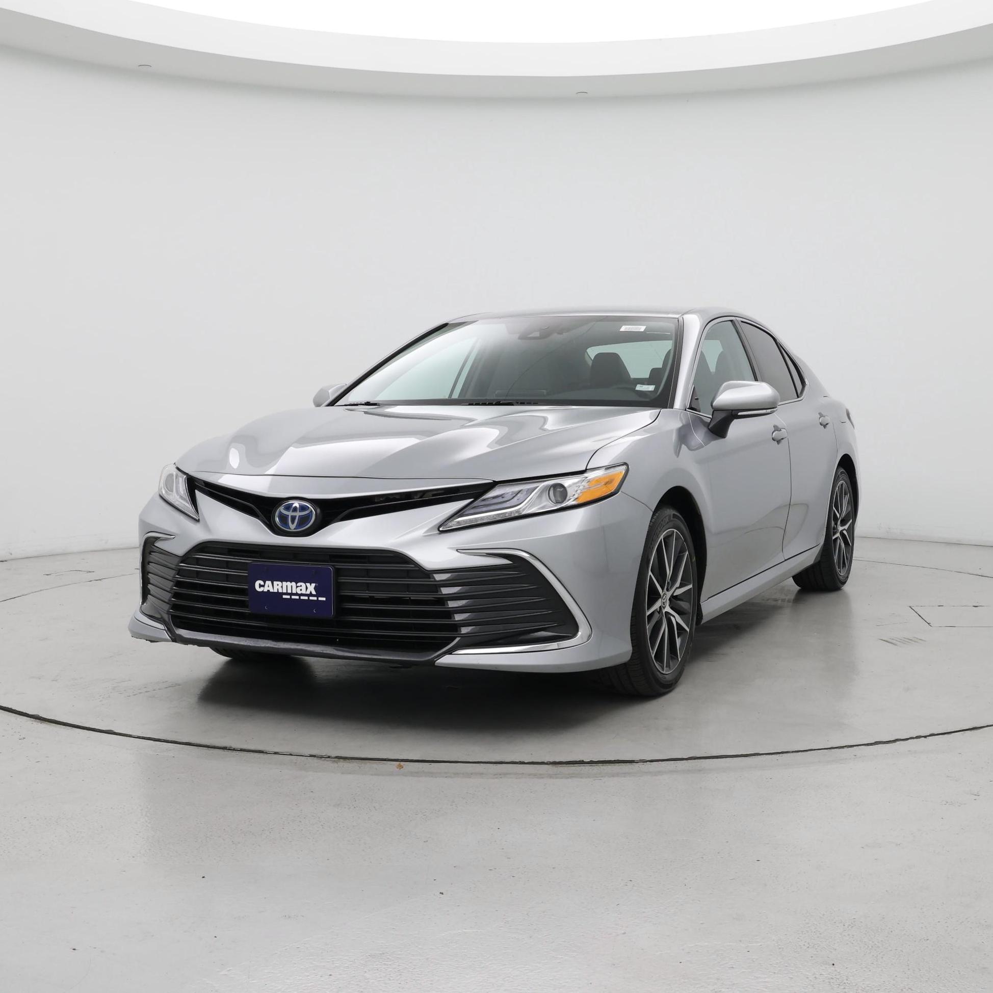 Thumbnail: 2023 Toyota Camry - 4