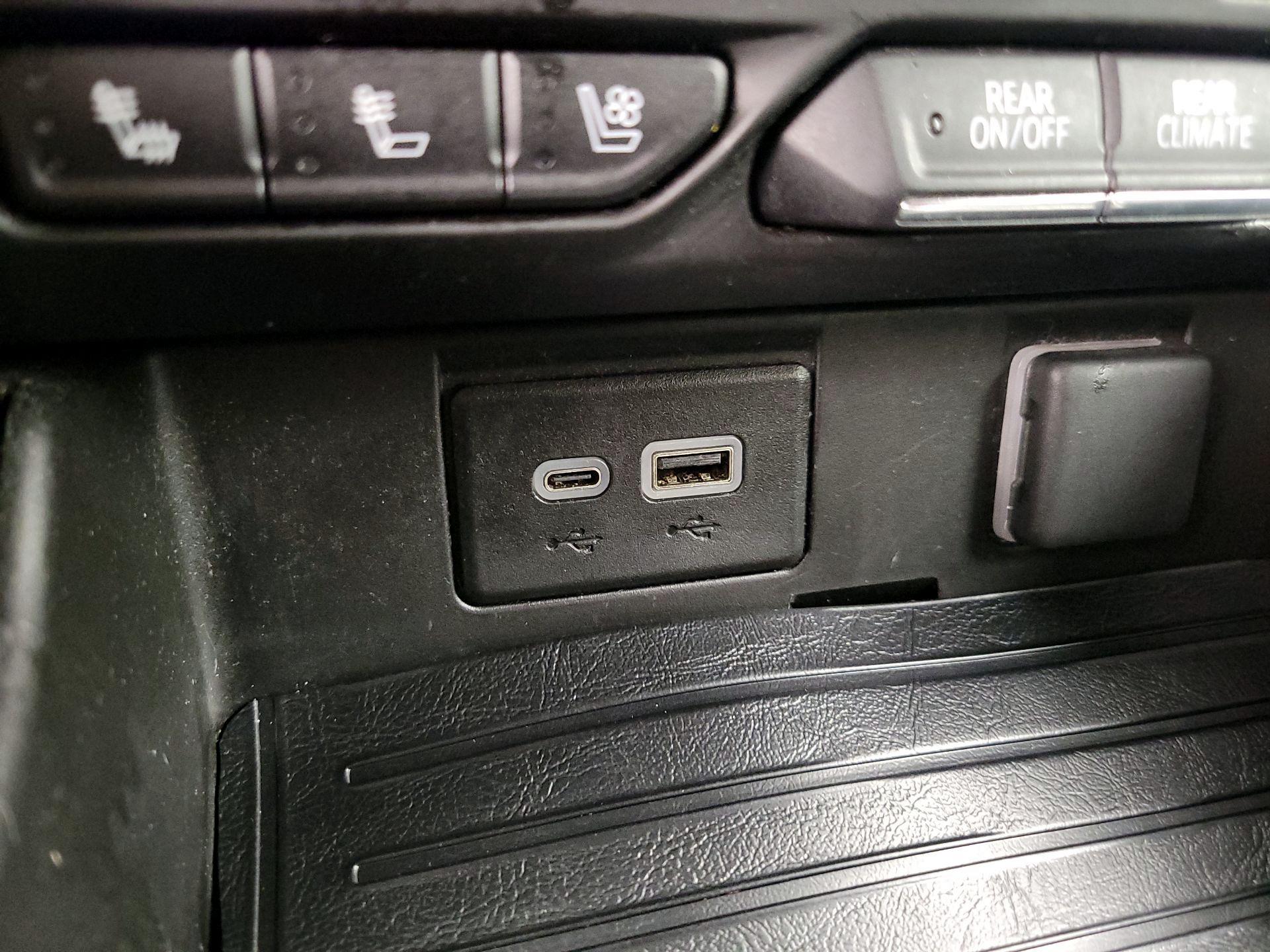 Thumbnail: 2023 Chevrolet Suburban - 18