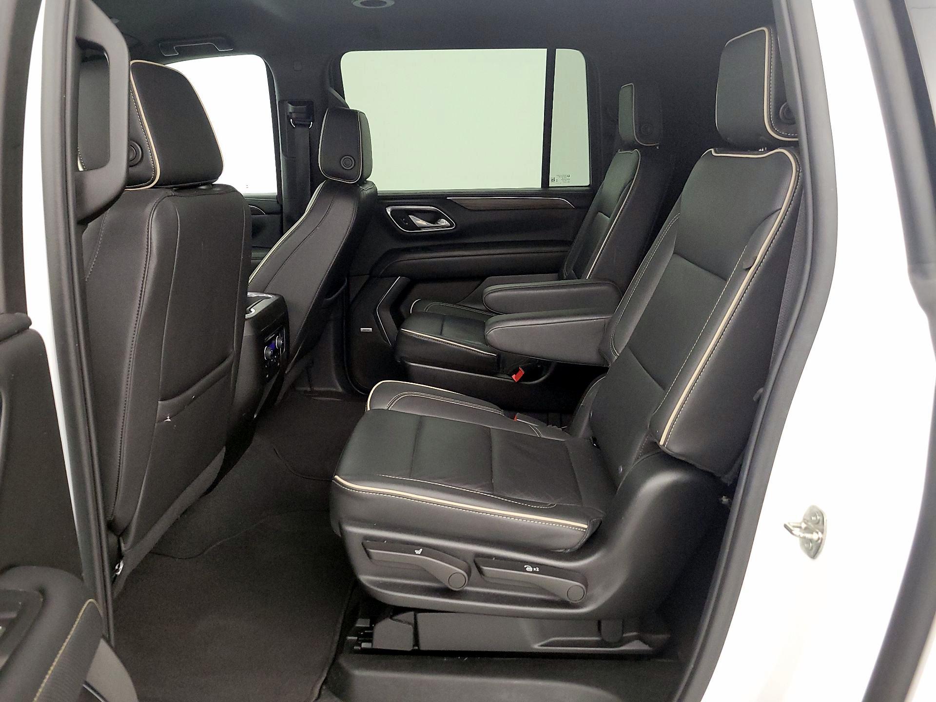 Thumbnail: 2023 Chevrolet Suburban - 19