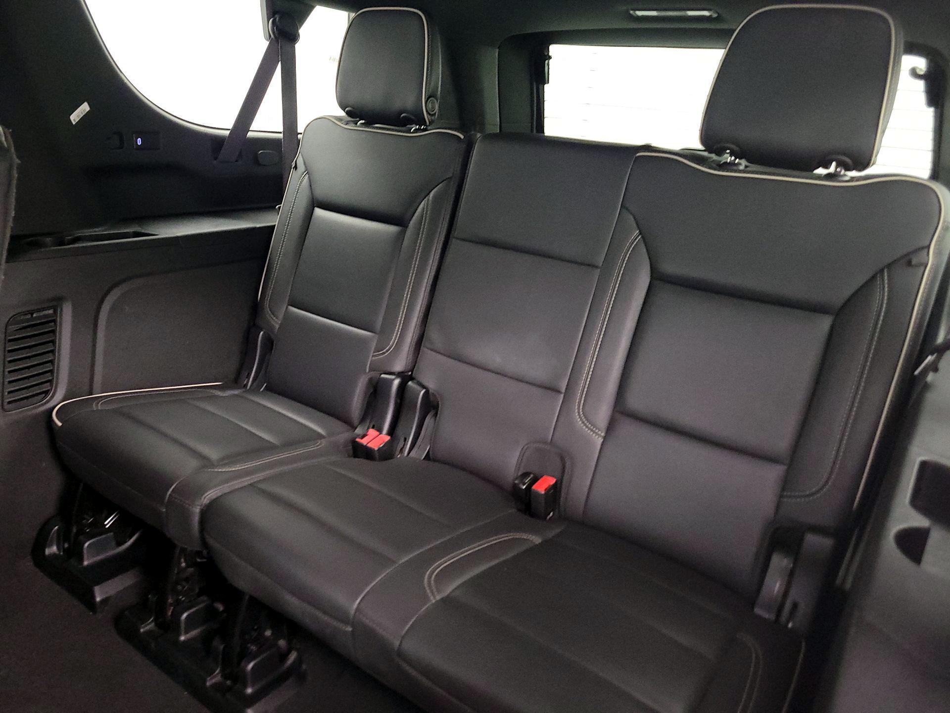 Thumbnail: 2023 Chevrolet Suburban - 20