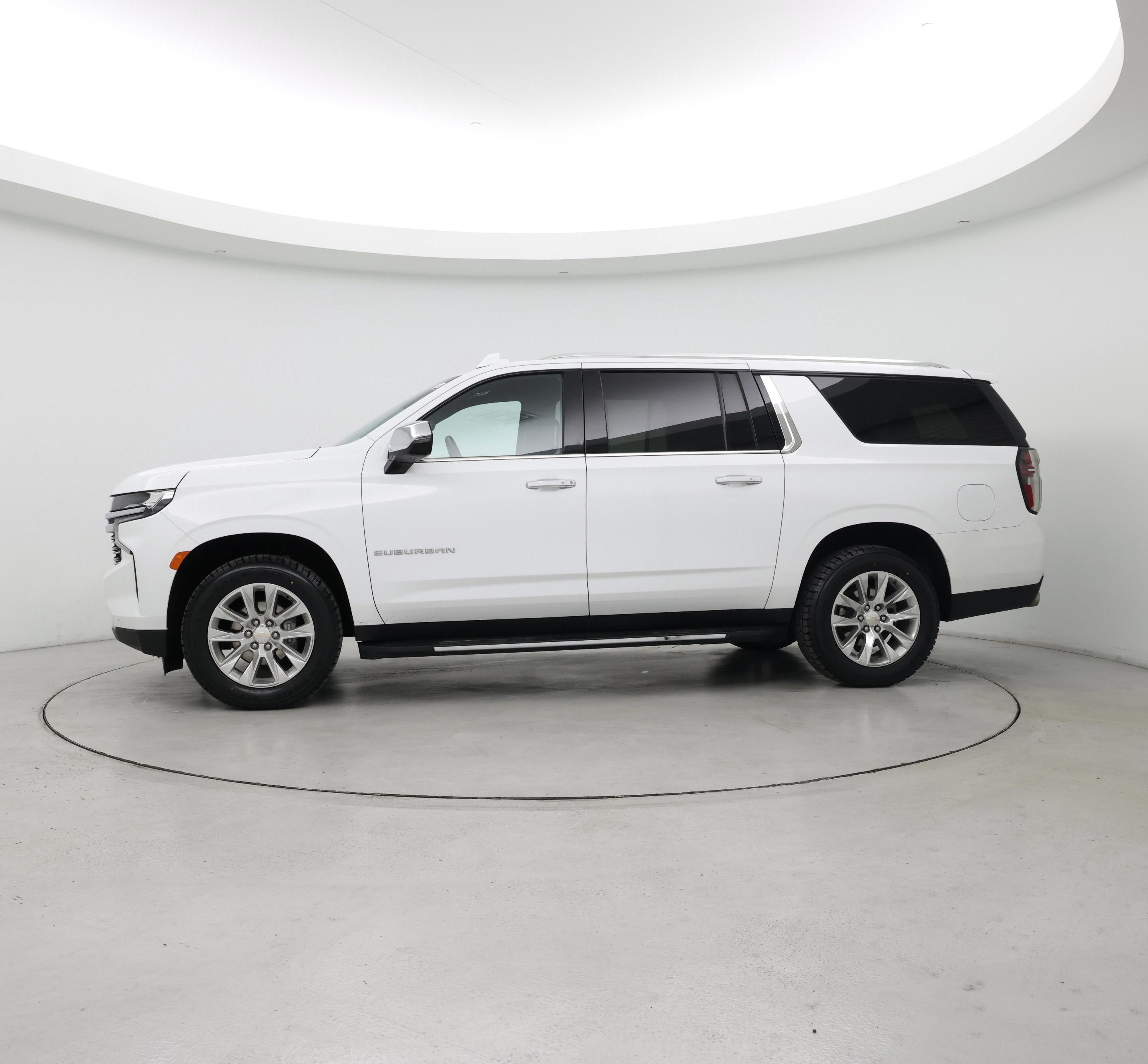 Thumbnail: 2023 Chevrolet Suburban - 3