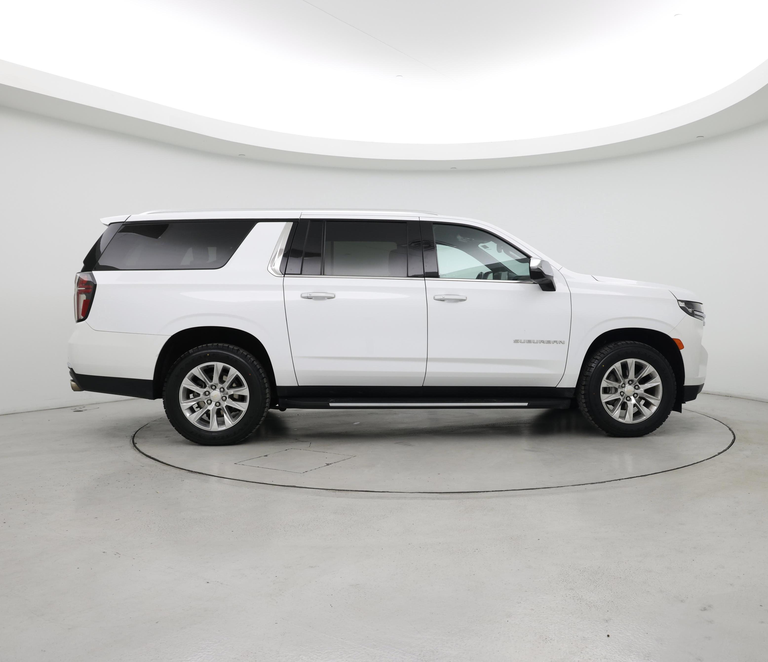 Thumbnail: 2023 Chevrolet Suburban - 7