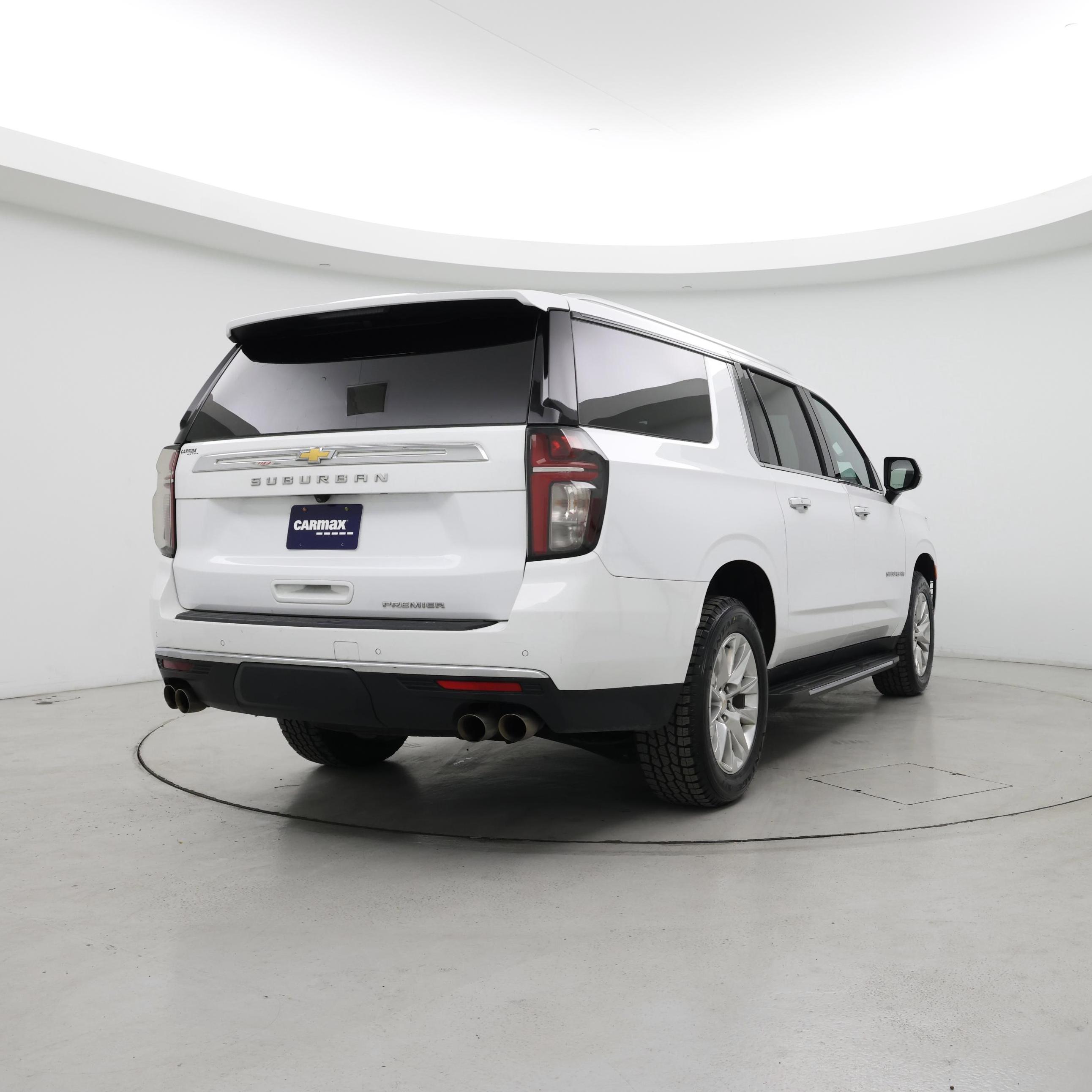 Thumbnail: 2023 Chevrolet Suburban - 8