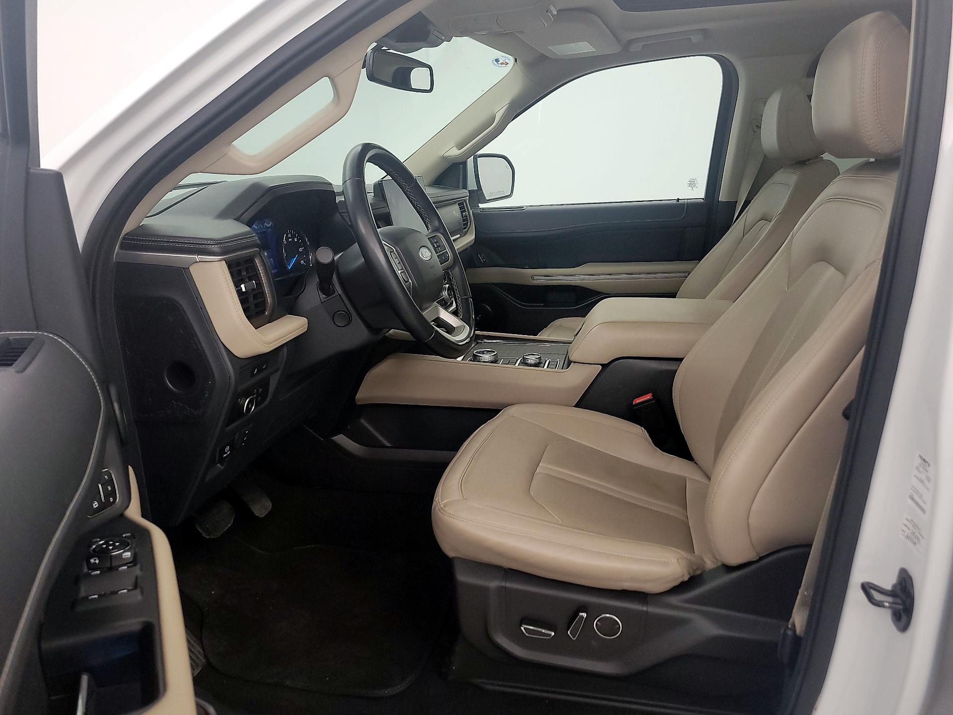 Thumbnail: 2023 Ford Expedition - 11