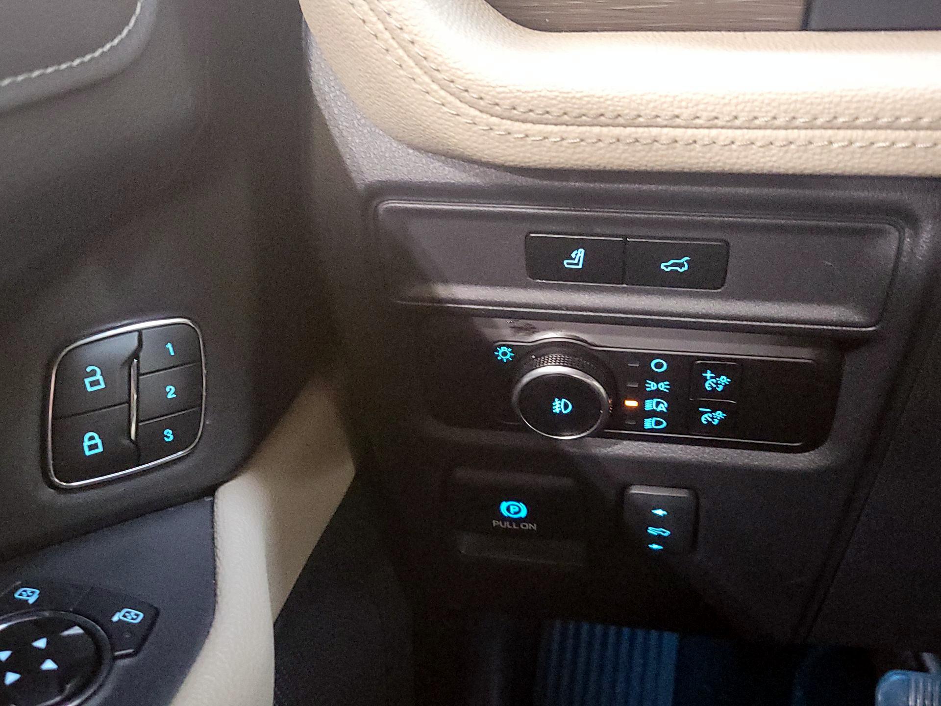 Thumbnail: 2023 Ford Expedition - 13