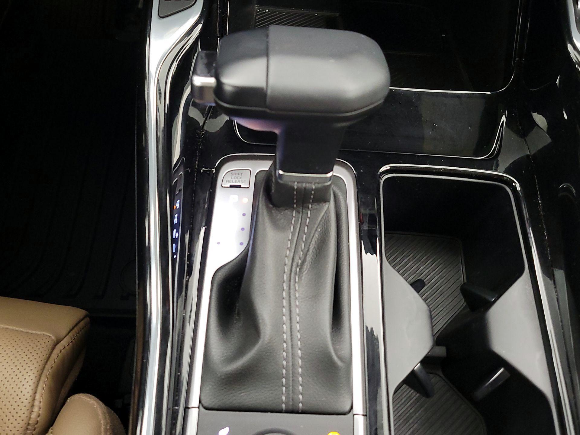 Thumbnail: 2024 Kia Sorento - 18