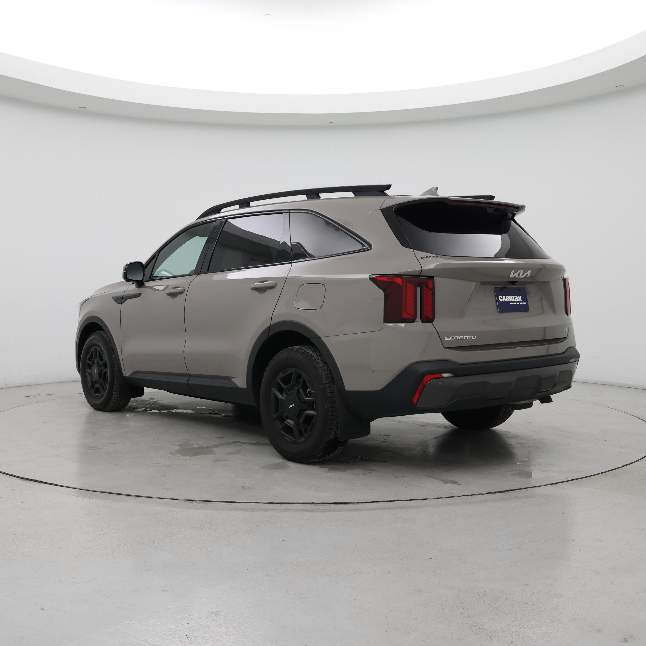 Thumbnail: 2024 Kia Sorento - 2