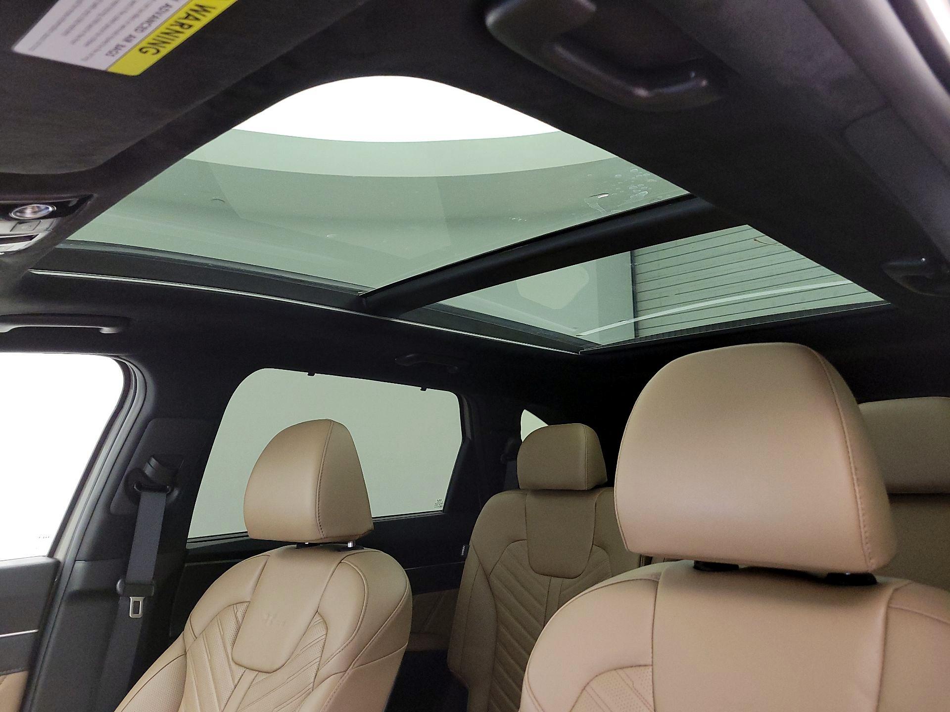 Thumbnail: 2024 Kia Sorento - 20