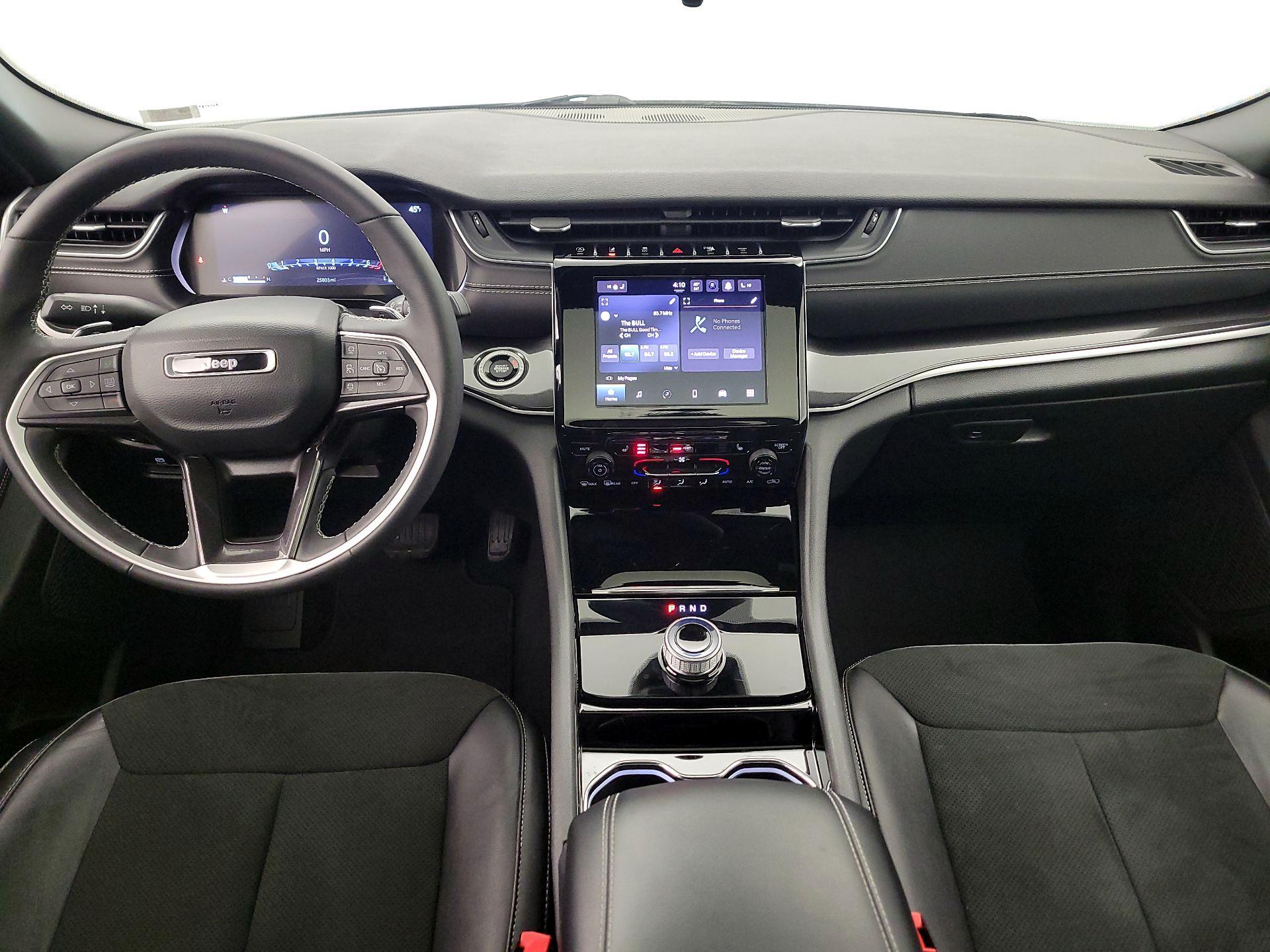 Thumbnail: 2023 Jeep Grand Cherokee - 9