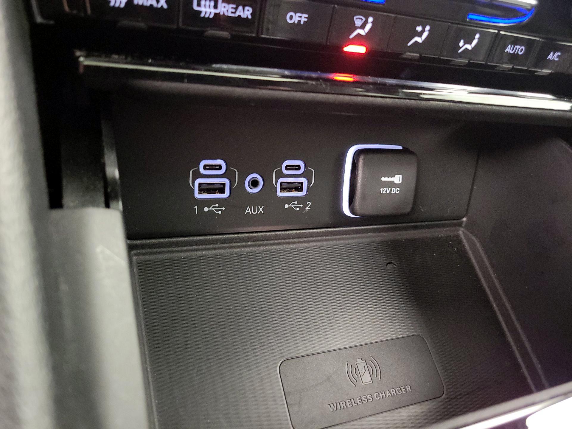 Thumbnail: 2023 Jeep Grand Cherokee - 18