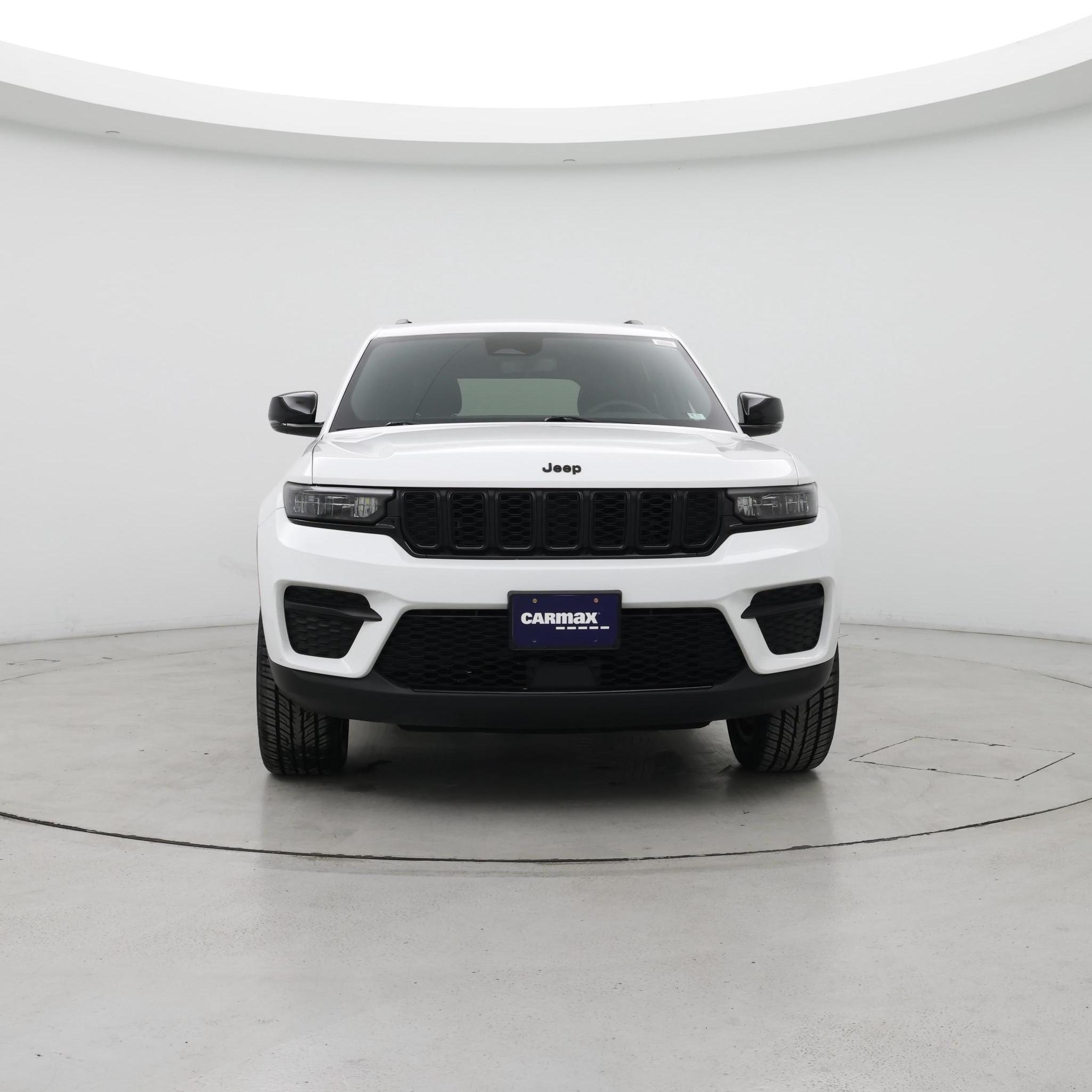 Thumbnail: 2023 Jeep Grand Cherokee - 5