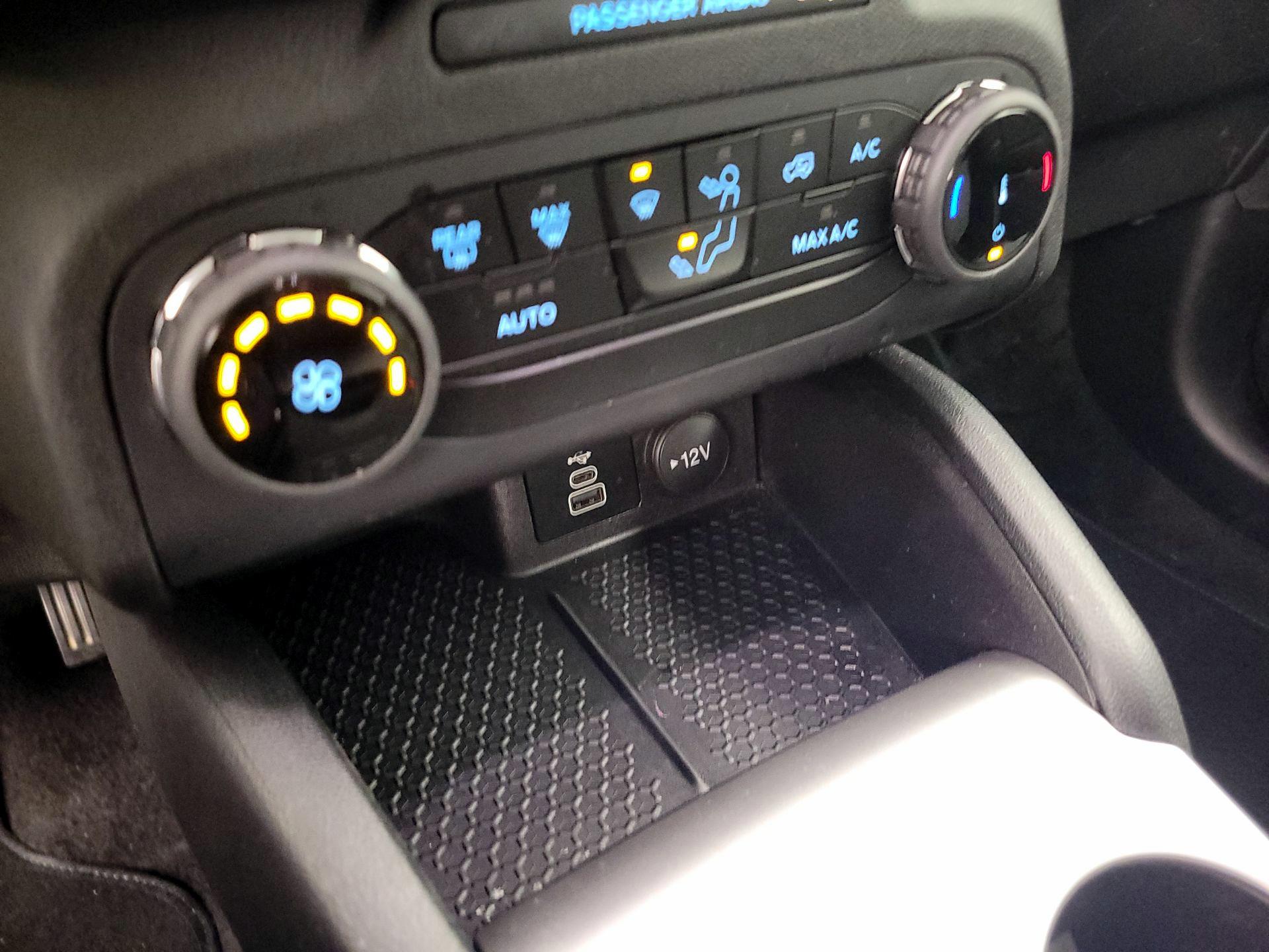 Thumbnail: 2024 Ford Bronco Sport - 16