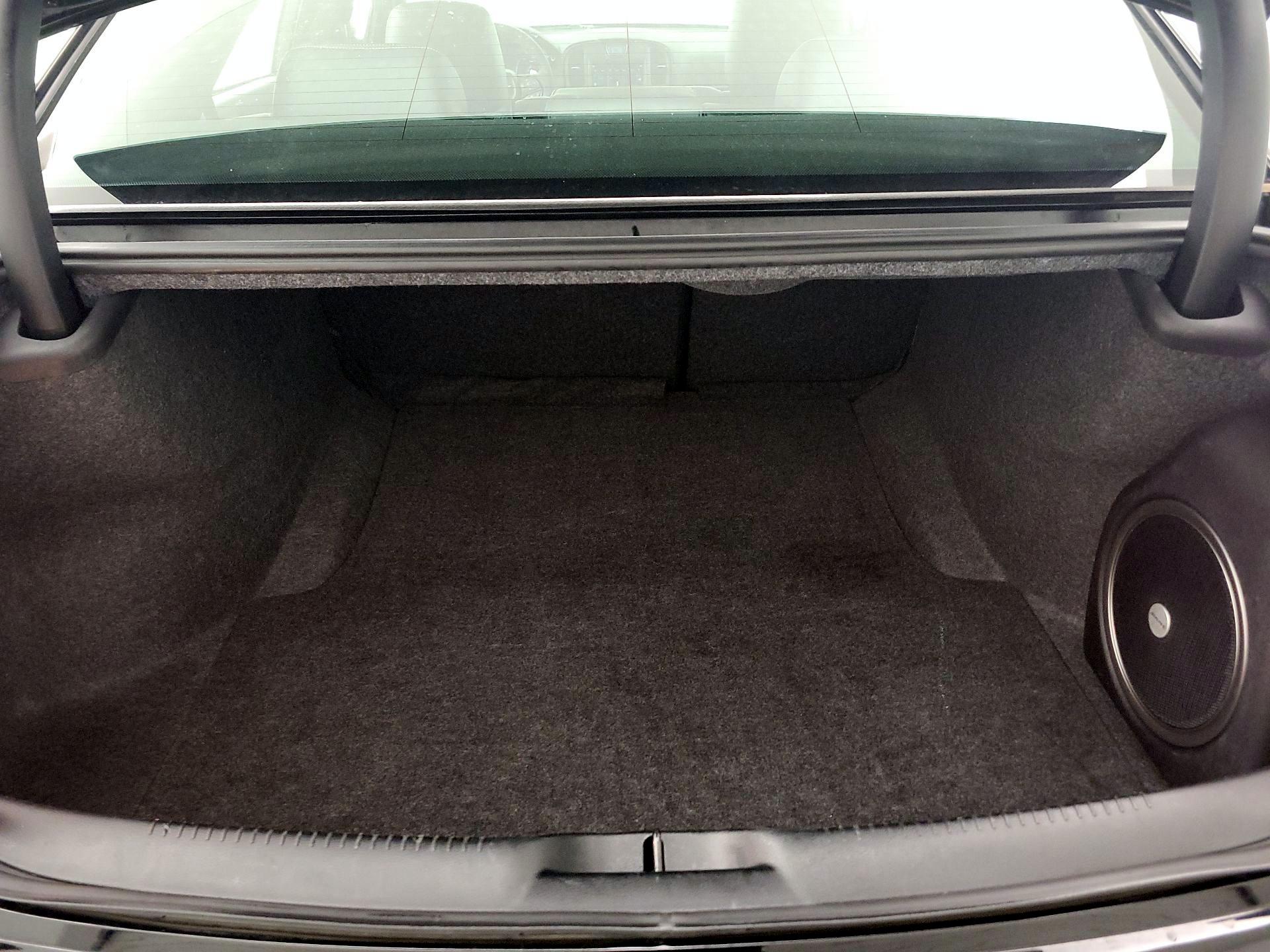 Thumbnail: 2023 Chrysler 300 - 20