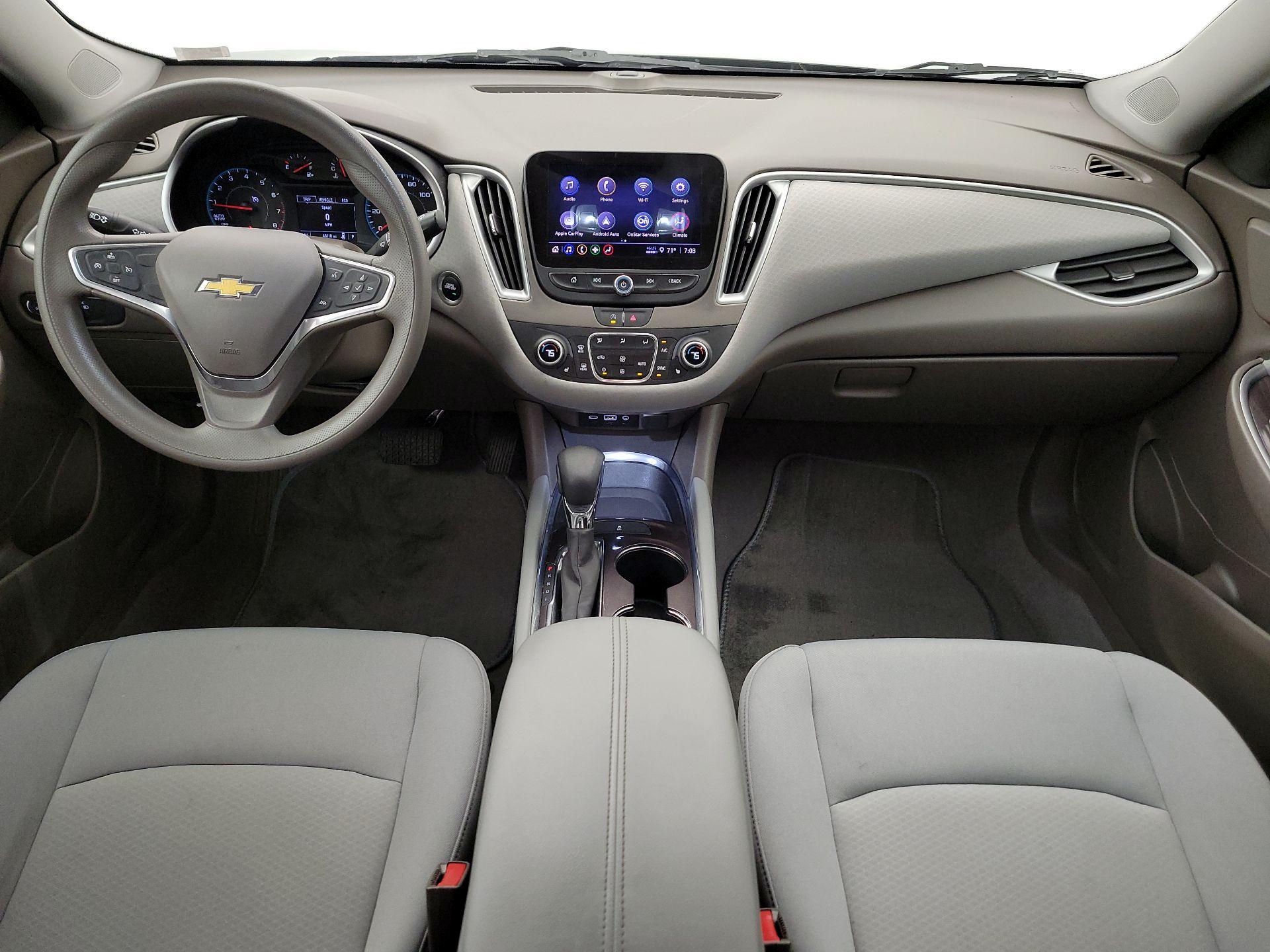 Thumbnail: 2022 Chevrolet Malibu - 9