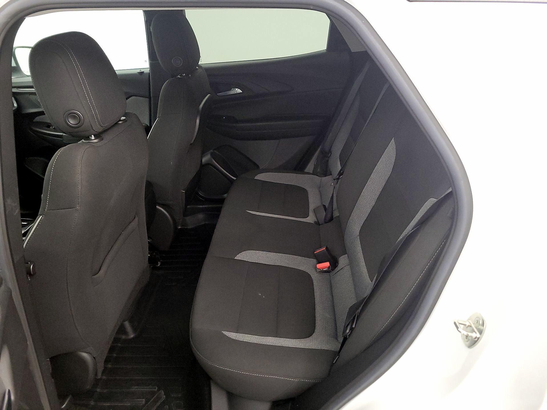 Thumbnail: 2022 Chevrolet TrailBlazer - 19