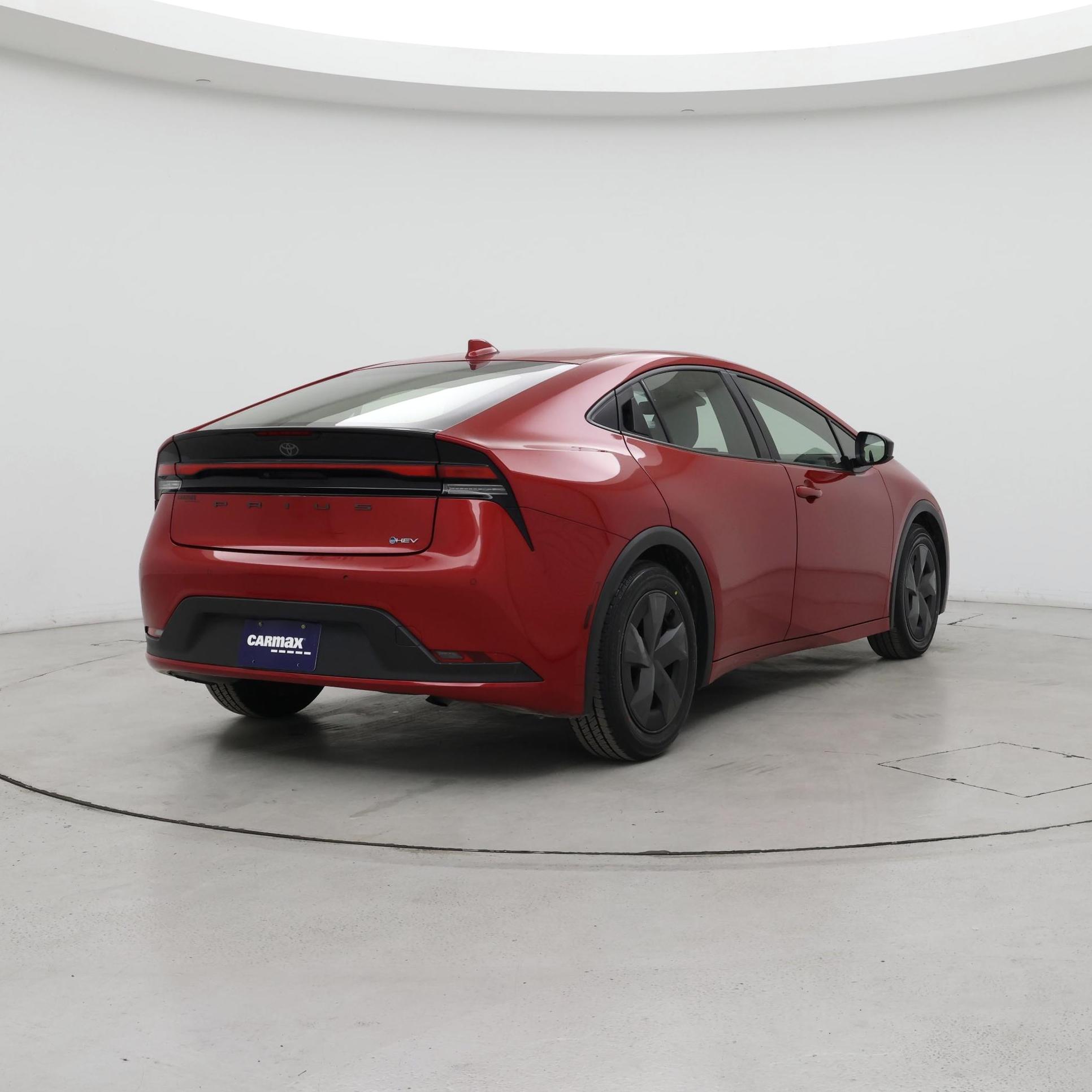 Thumbnail: 2024 Toyota Prius - 8