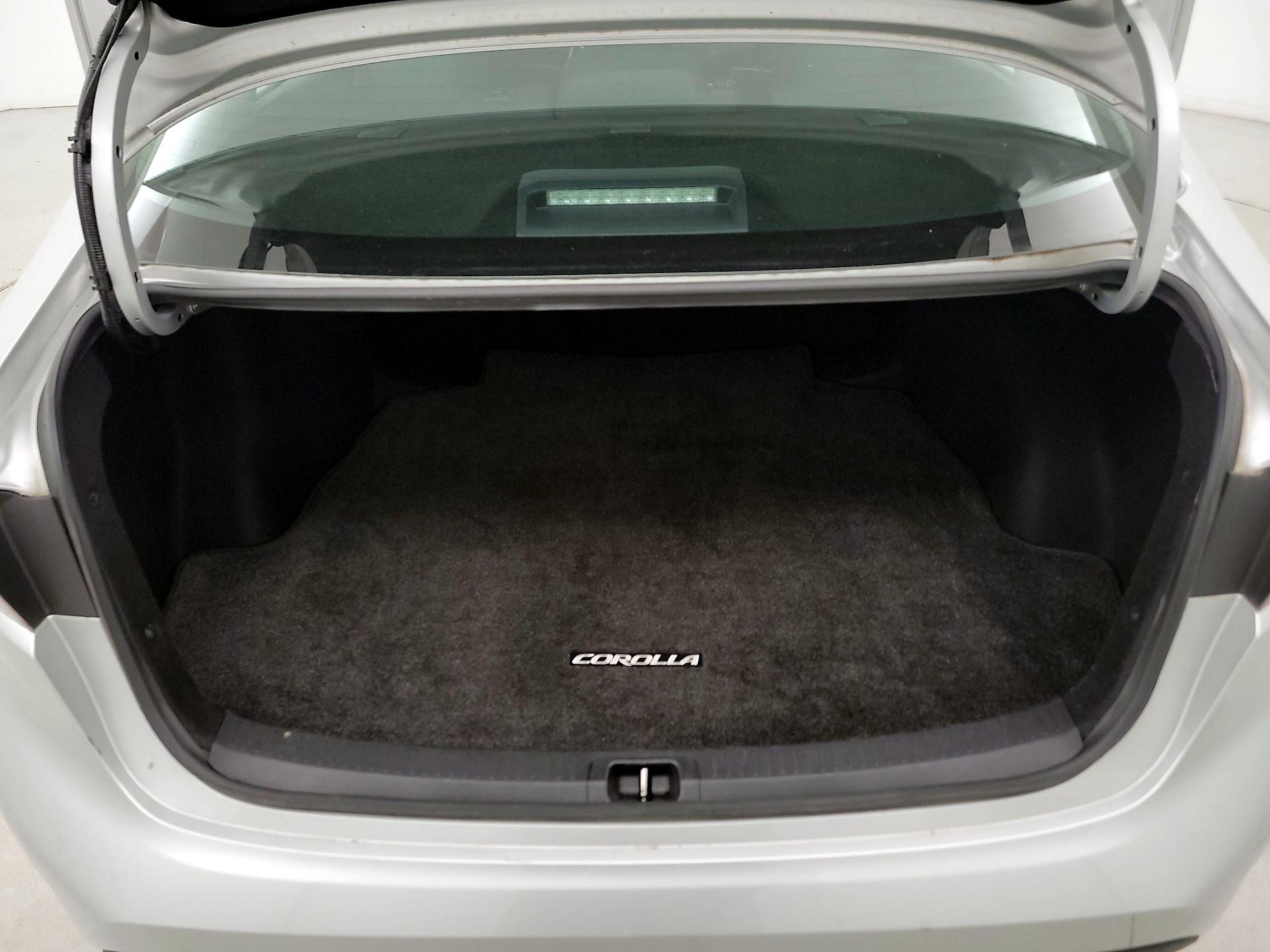 Thumbnail: 2023 Toyota Corolla - 20