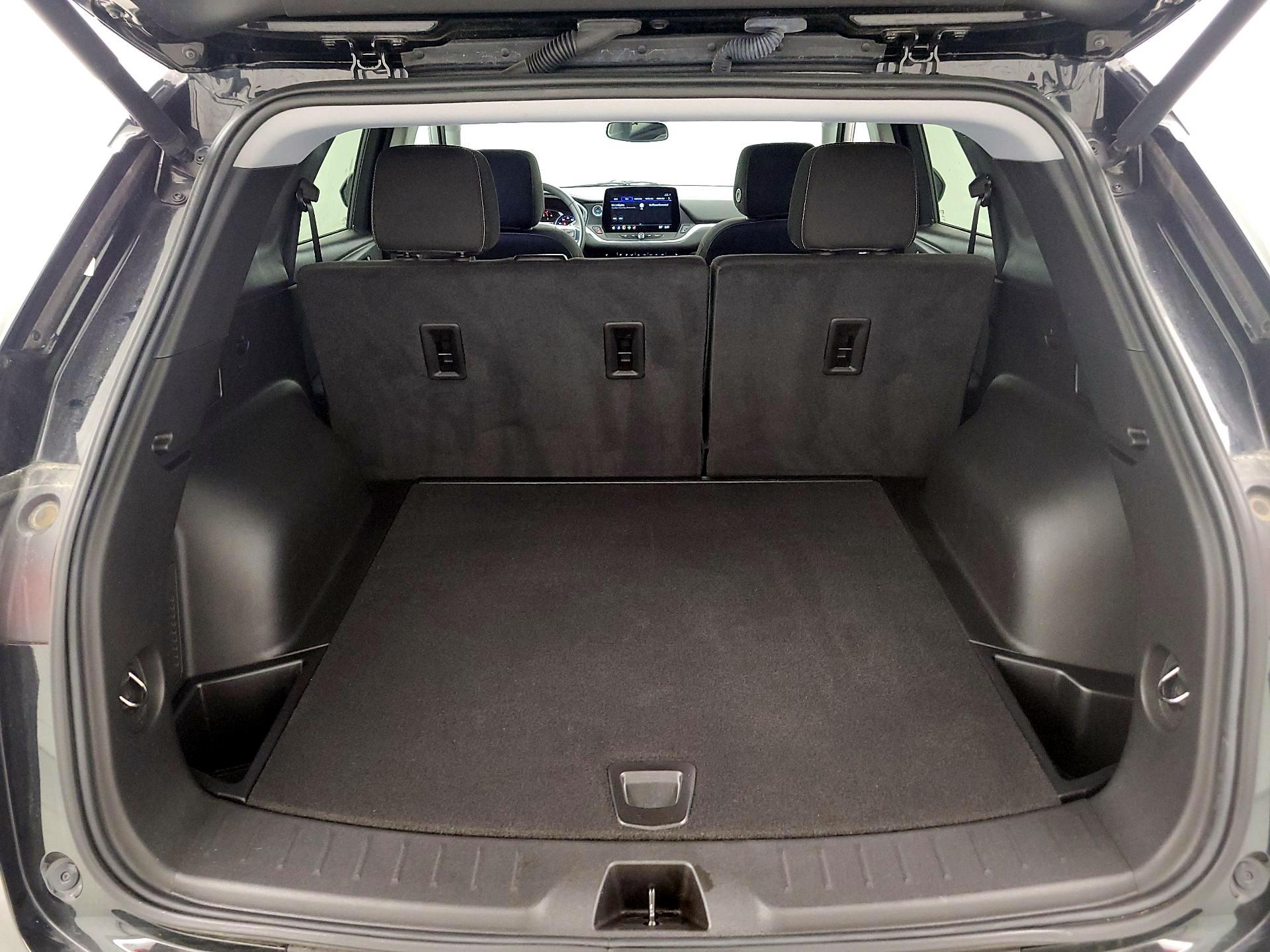 Thumbnail: 2023 Chevrolet Blazer - 20