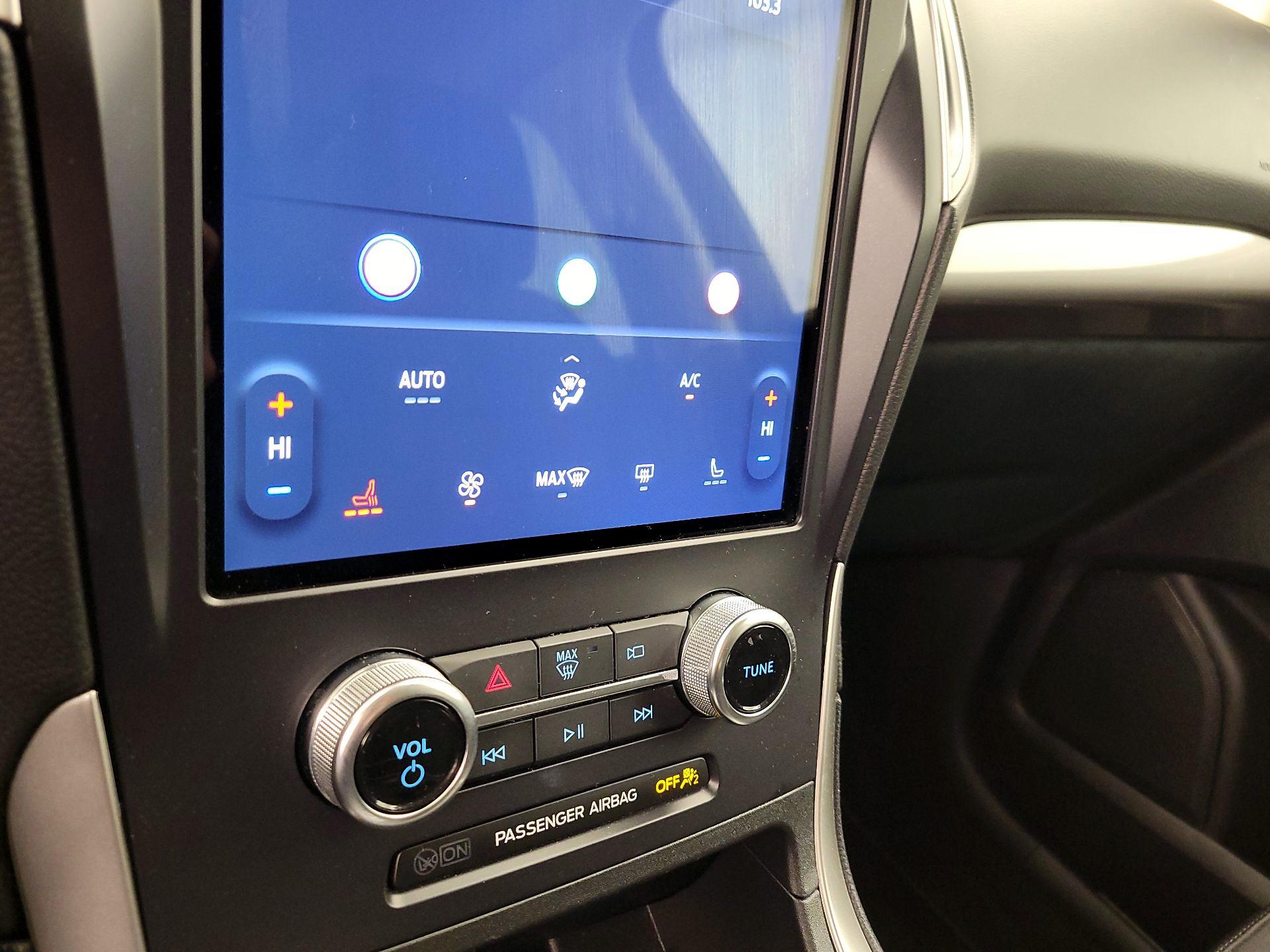 Thumbnail: 2024 Ford Edge - 16