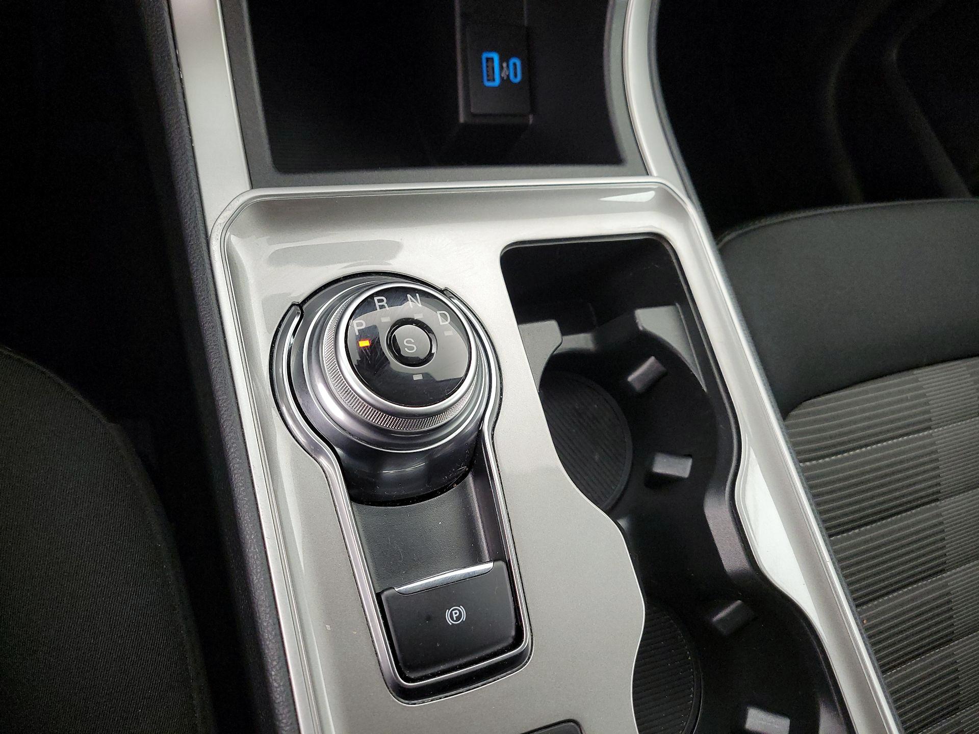 Thumbnail: 2024 Ford Edge - 17