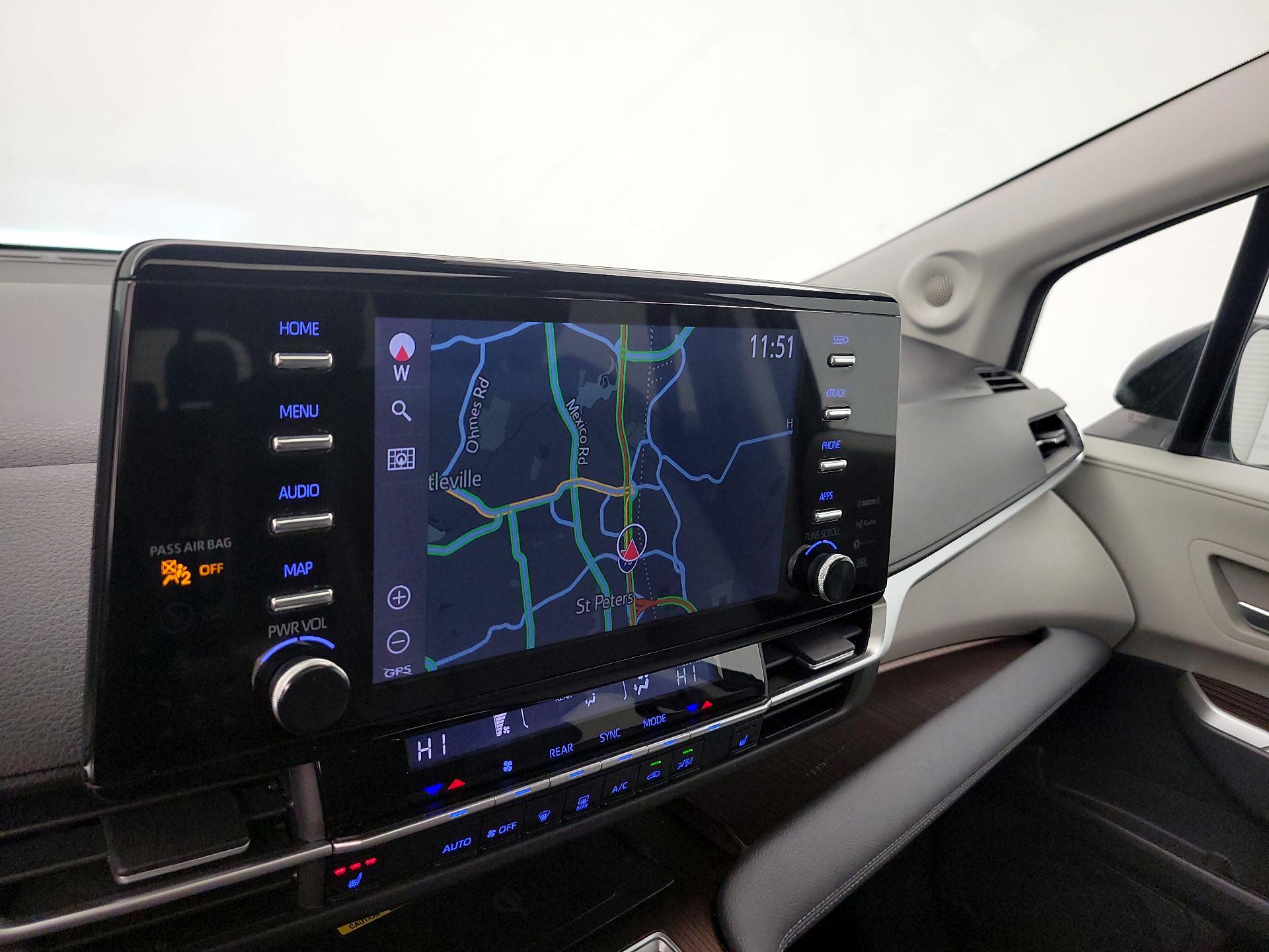 Thumbnail: 2024 Toyota Sienna - 14