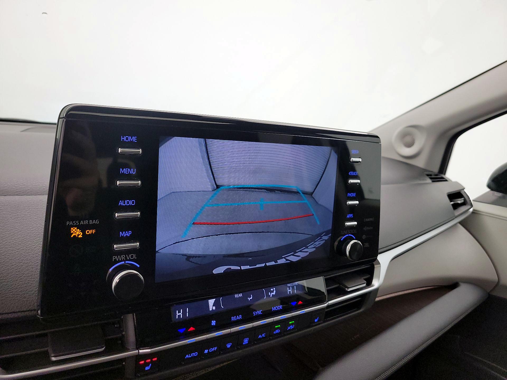 Thumbnail: 2024 Toyota Sienna - 15