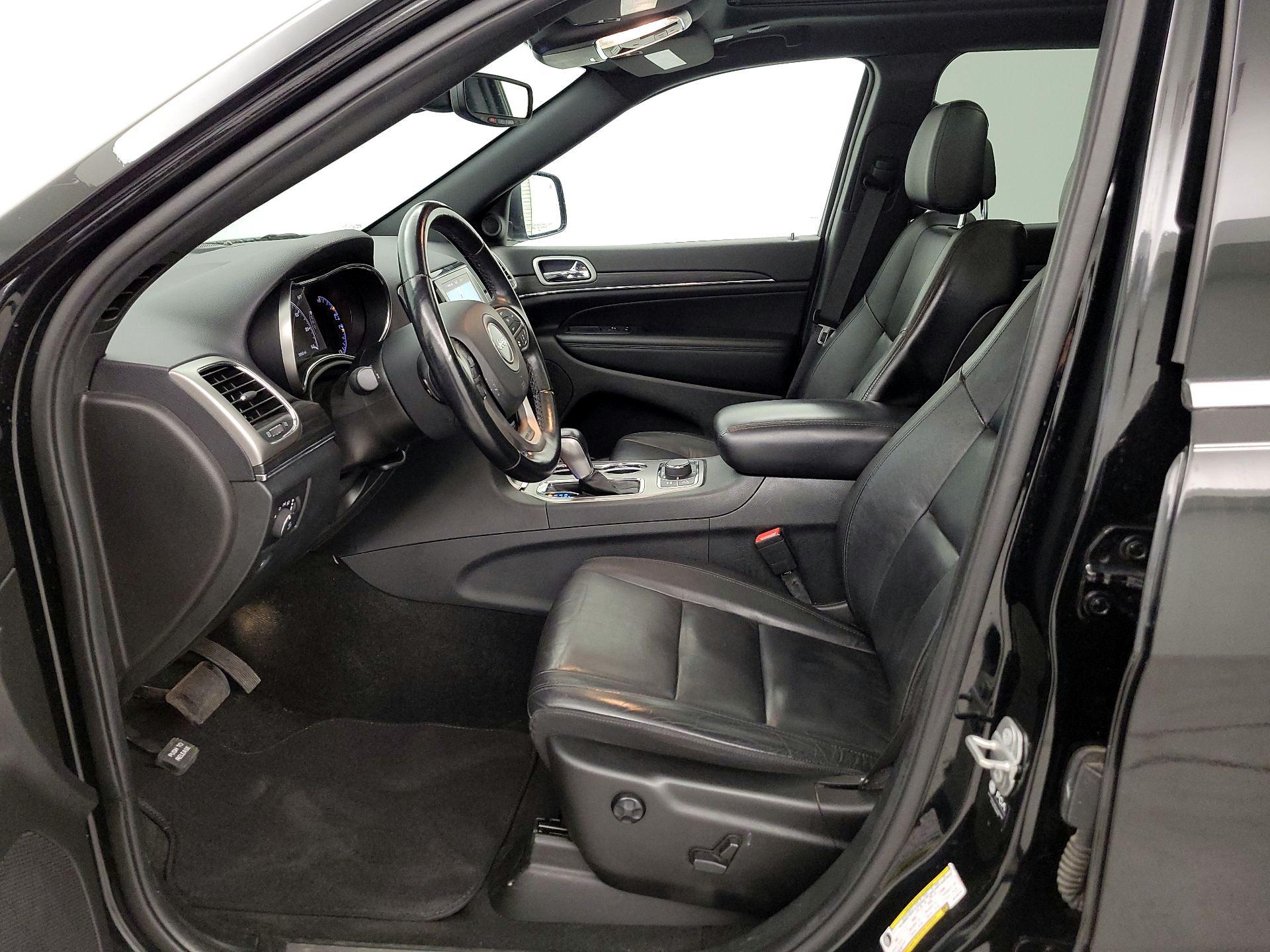 Thumbnail: 2022 Jeep Grand Cherokee - 11