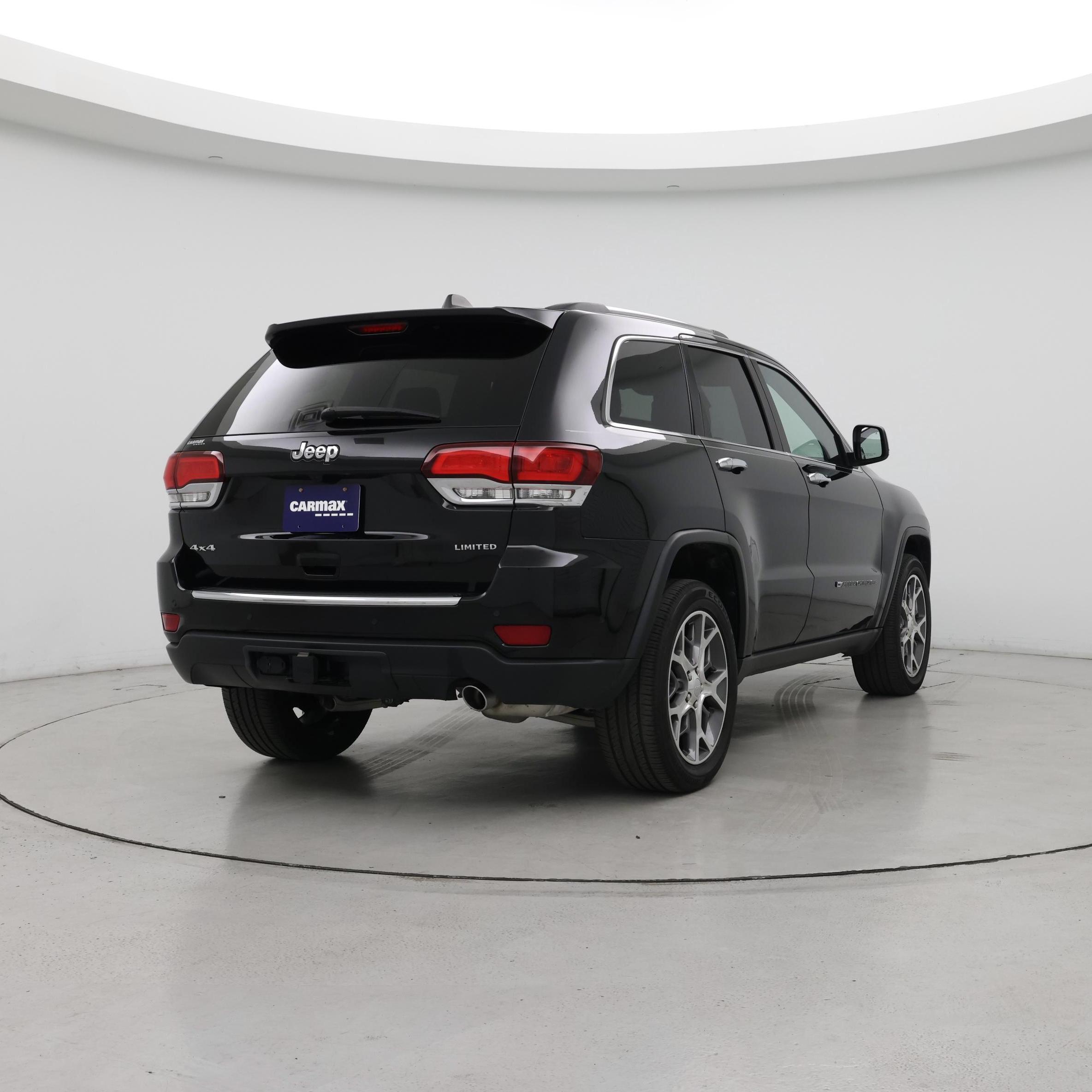 Thumbnail: 2022 Jeep Grand Cherokee - 8