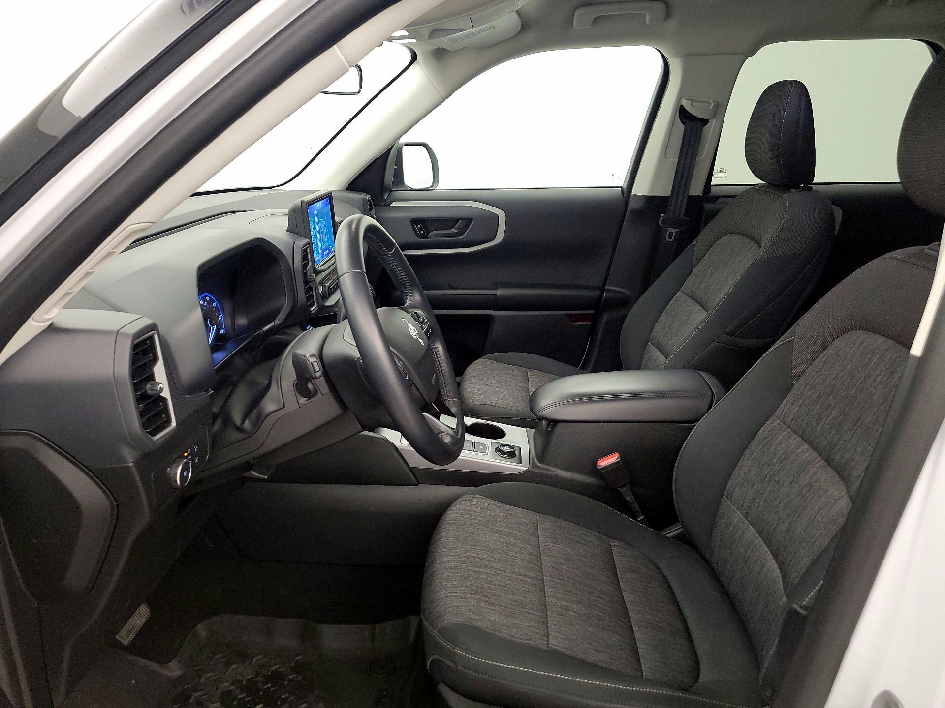 Thumbnail: 2021 Ford Bronco Sport - 11