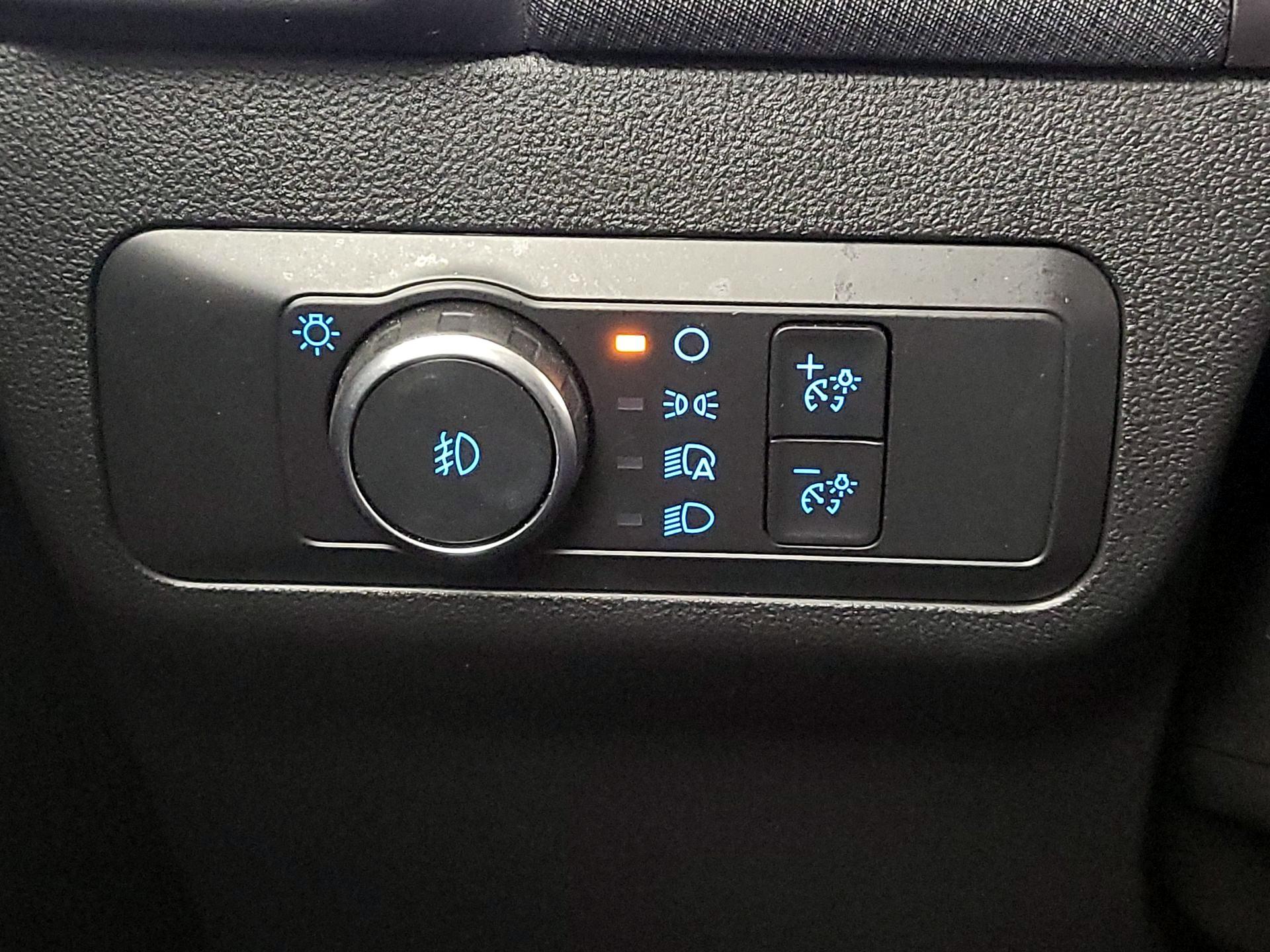 Thumbnail: 2021 Ford Bronco Sport - 13