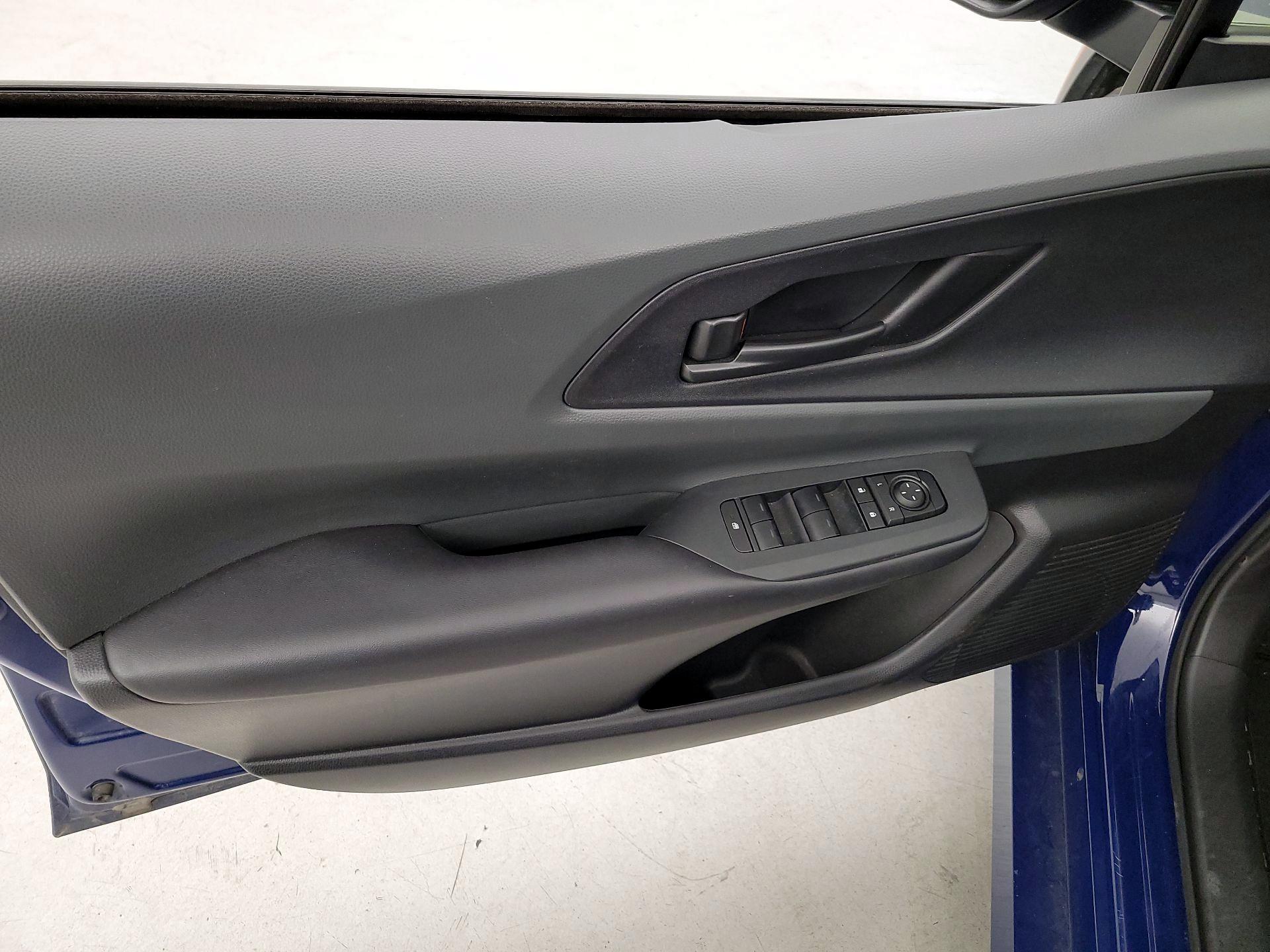 Thumbnail: 2024 Toyota Prius - 12