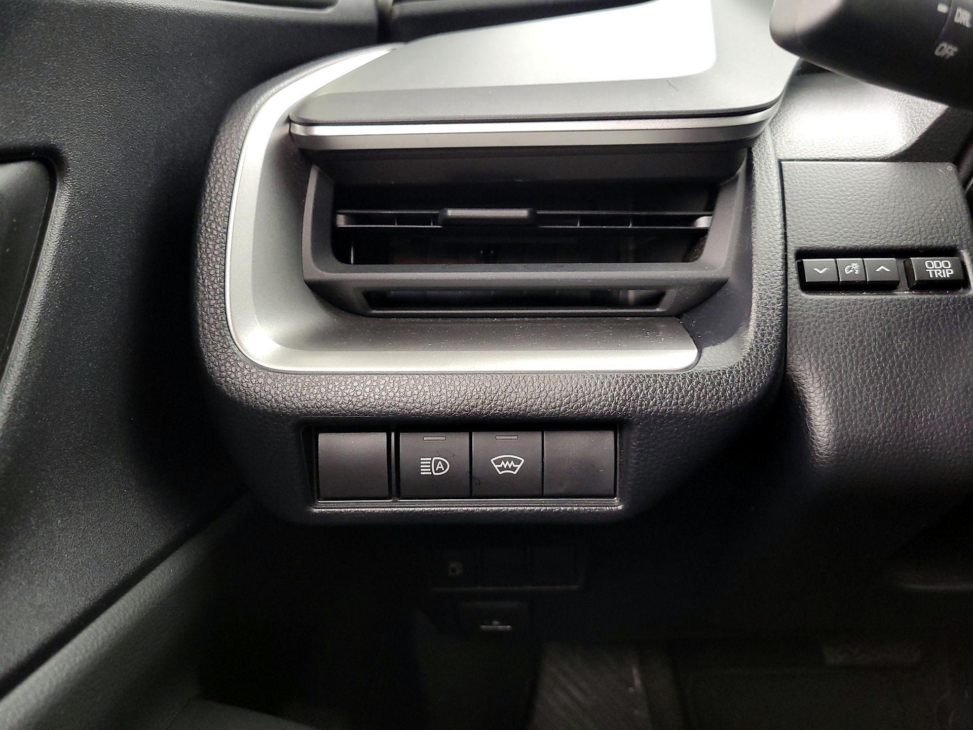 Thumbnail: 2024 Toyota Prius - 13