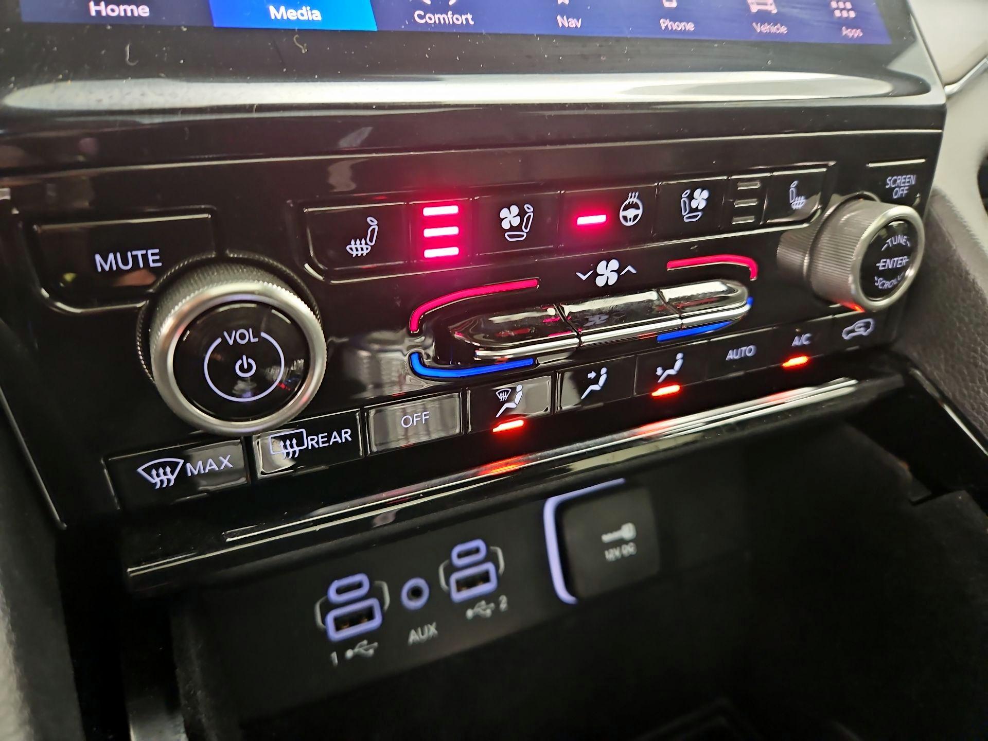 Thumbnail: 2022 Jeep Grand Cherokee L - 17