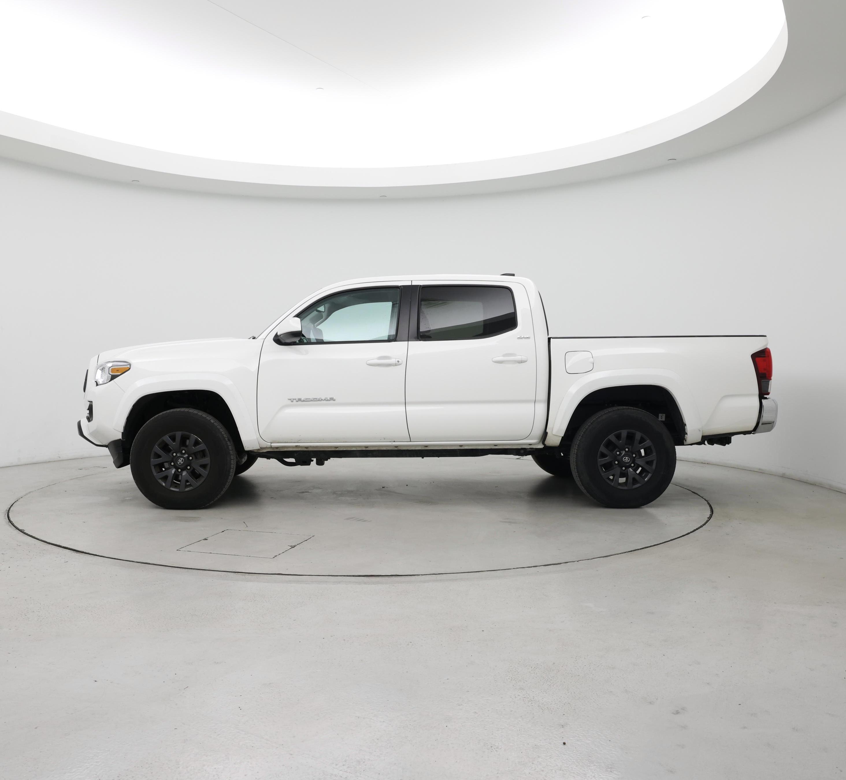 Thumbnail: 2023 Toyota Tacoma - 3