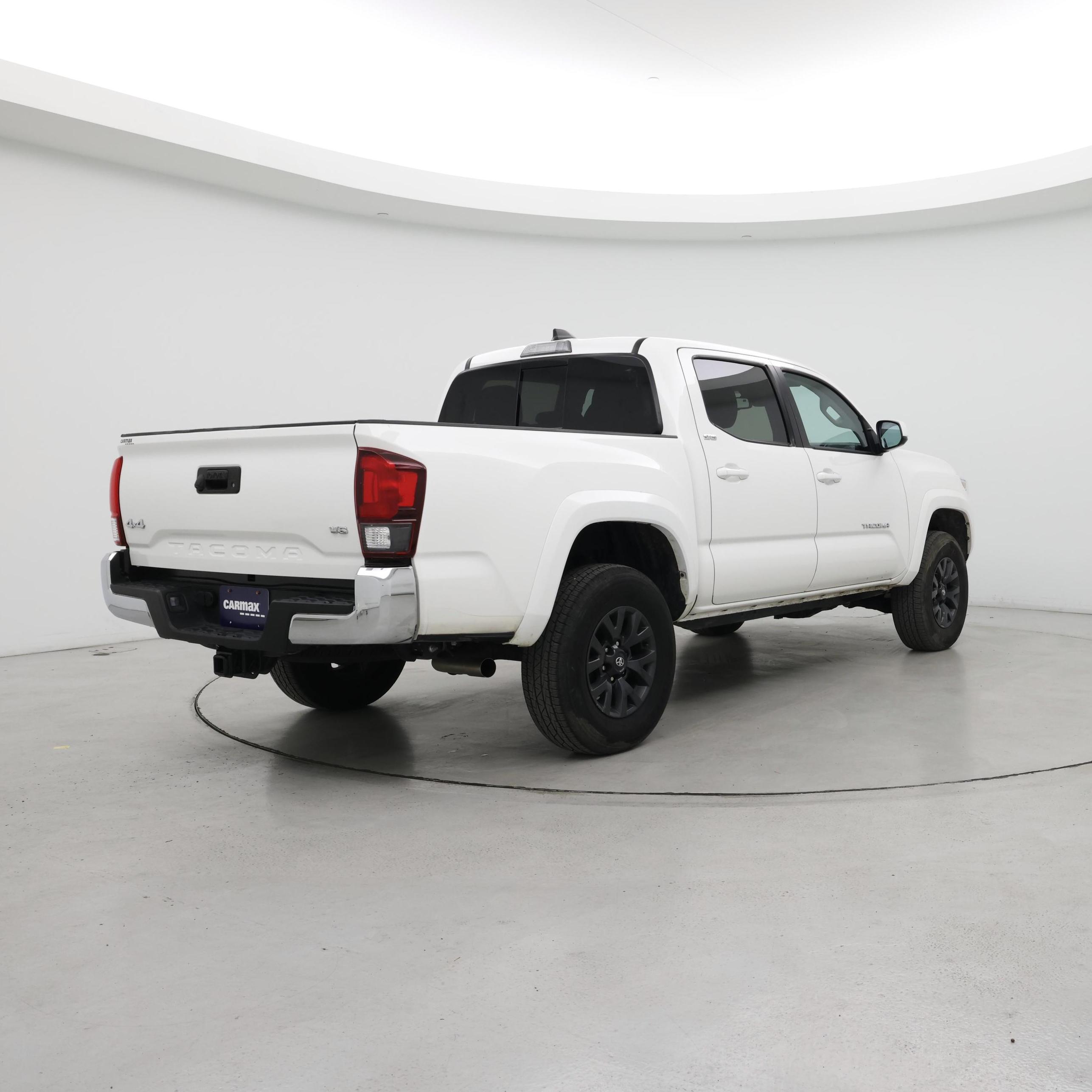 Thumbnail: 2023 Toyota Tacoma - 8