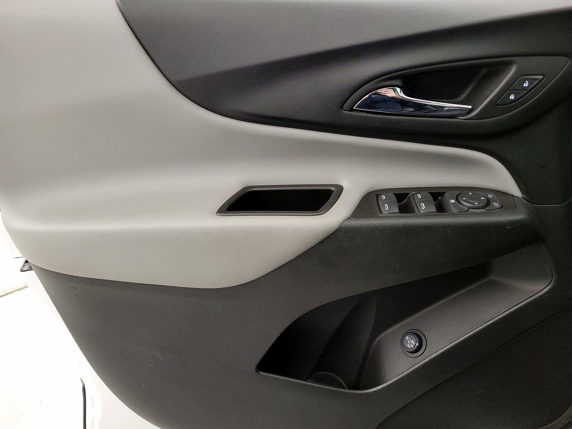 Thumbnail: 2024 Chevrolet Equinox - 12