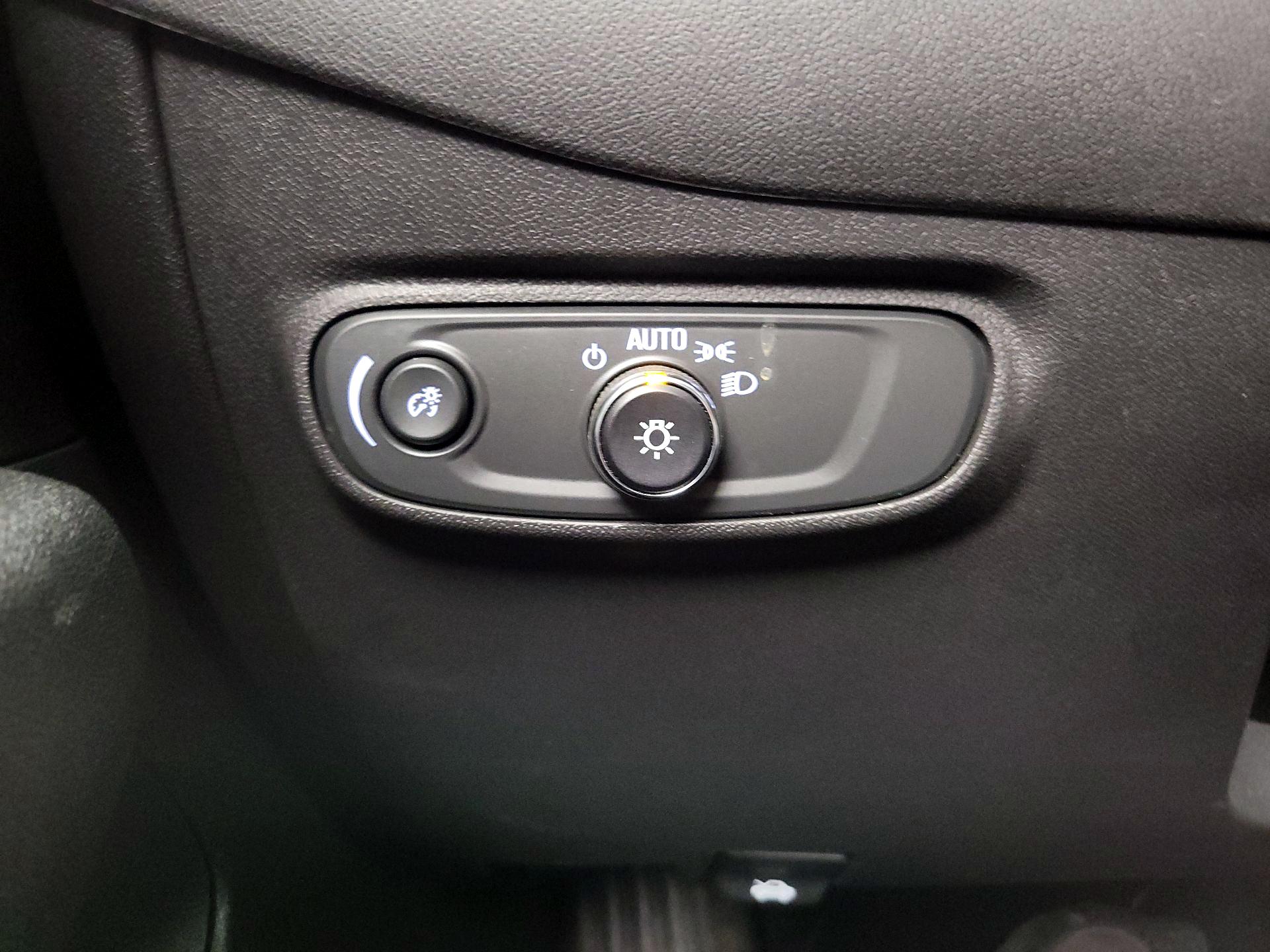 Thumbnail: 2024 Chevrolet Equinox - 13