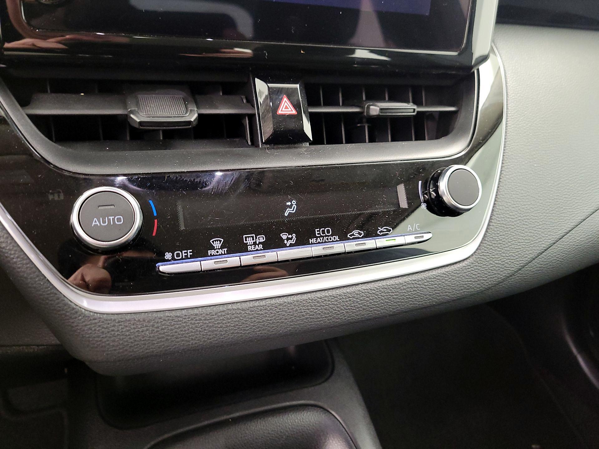 Thumbnail: 2024 Toyota Corolla - 16