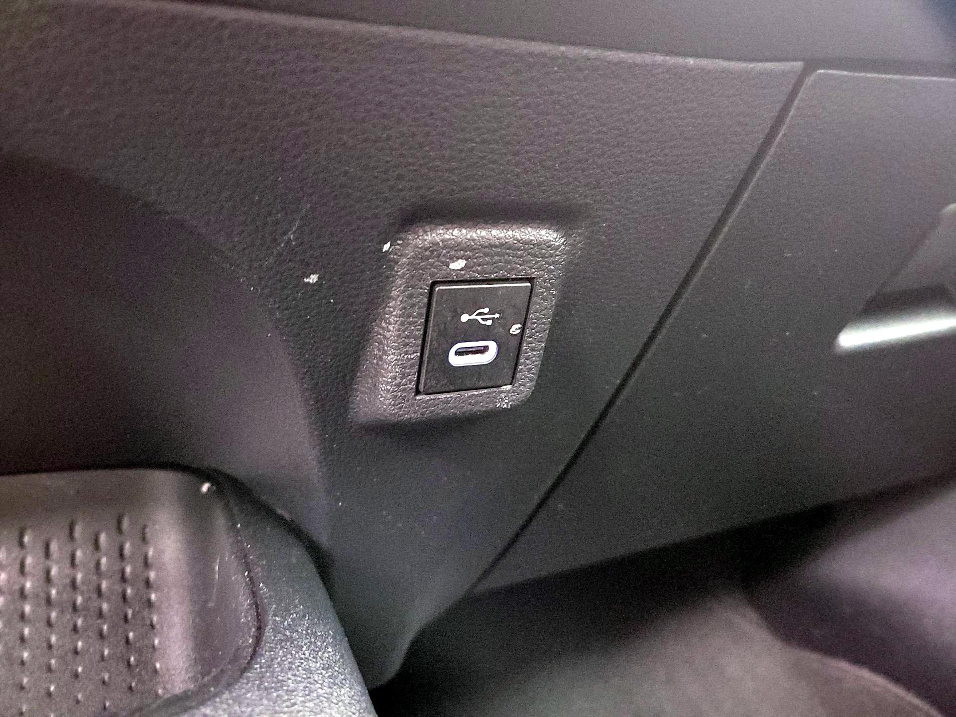 Thumbnail: 2024 Toyota Corolla - 18