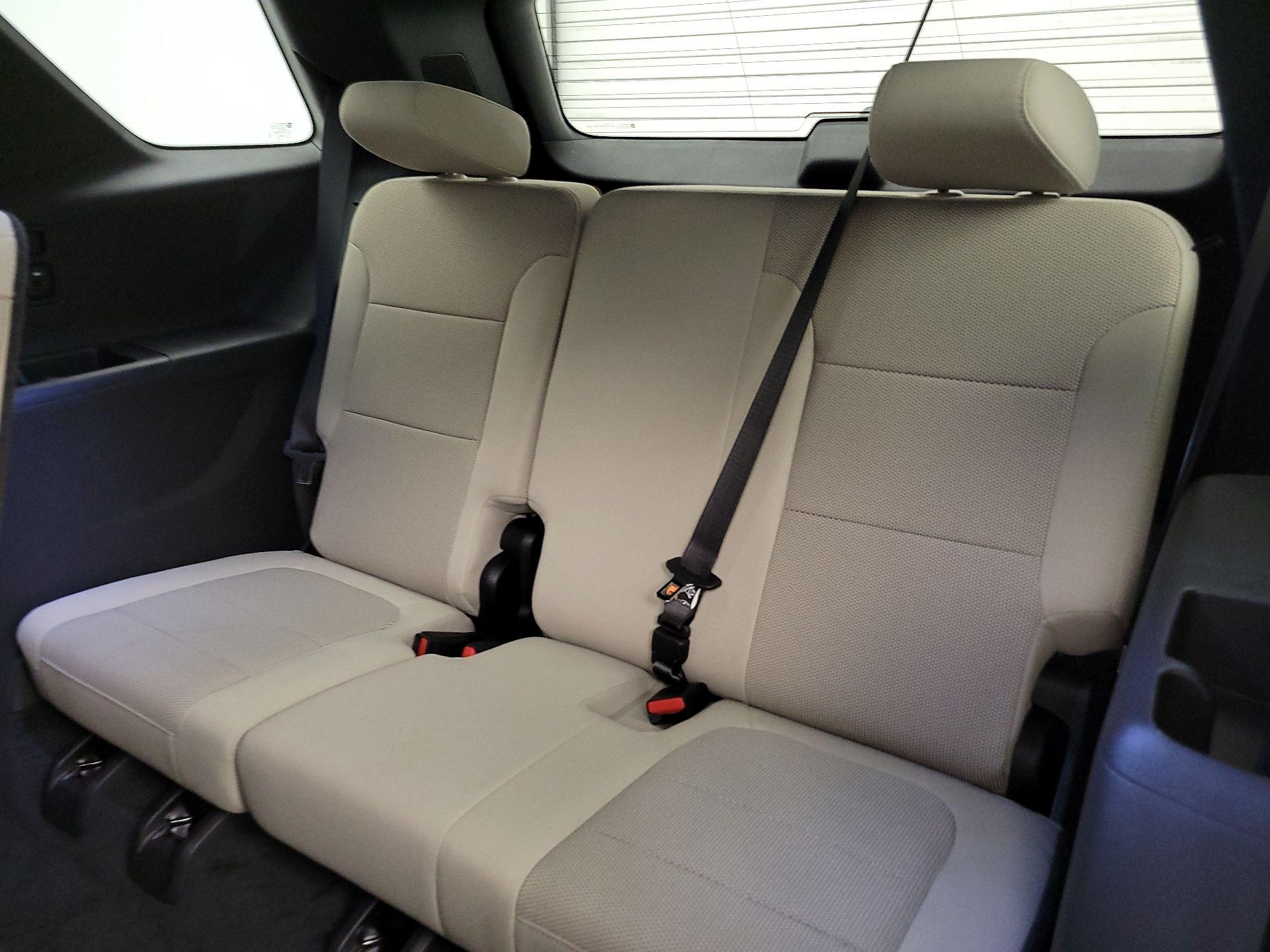 Thumbnail: 2022 Chevrolet Traverse - 20