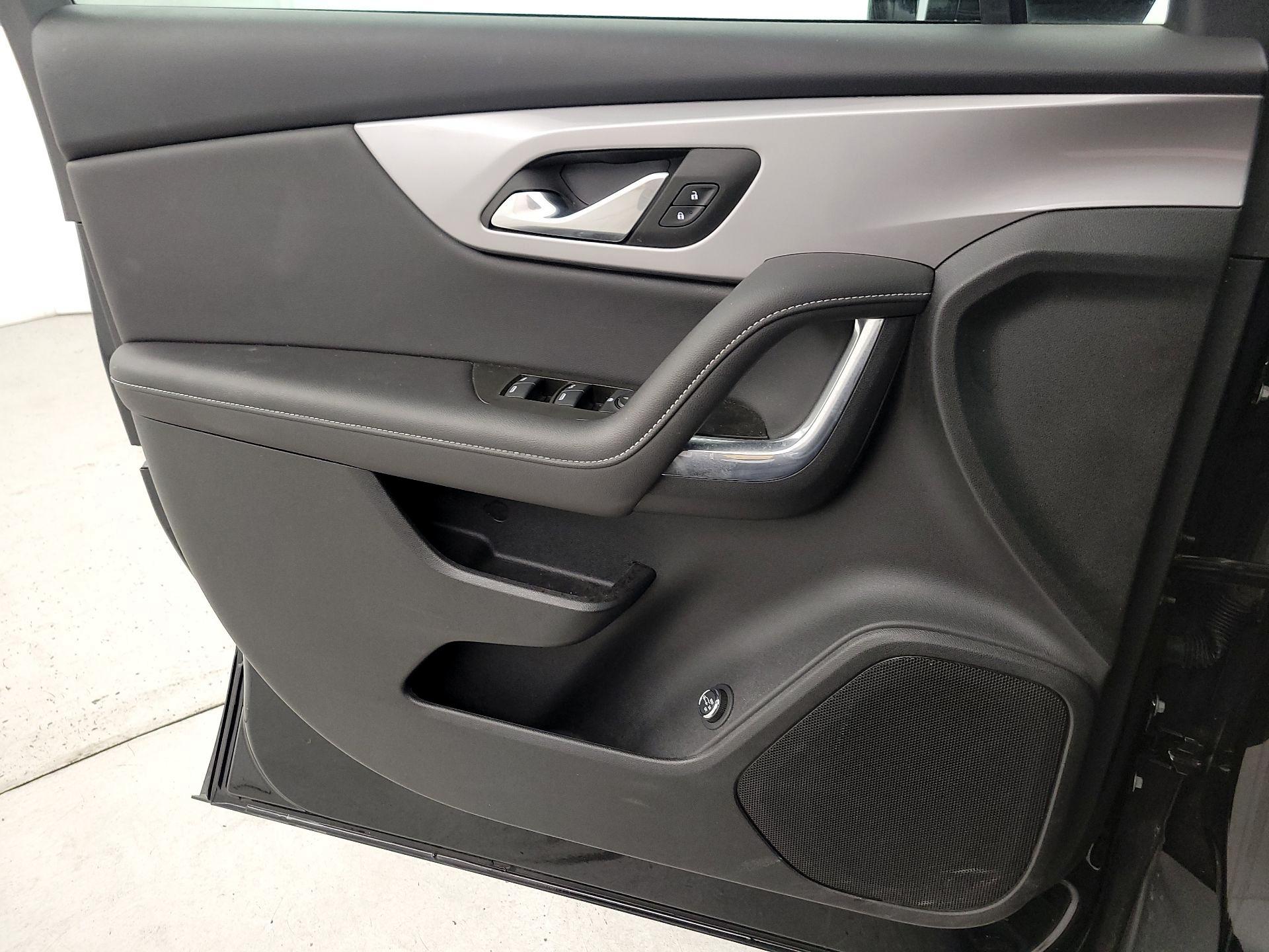 Thumbnail: 2023 Chevrolet Blazer - 12