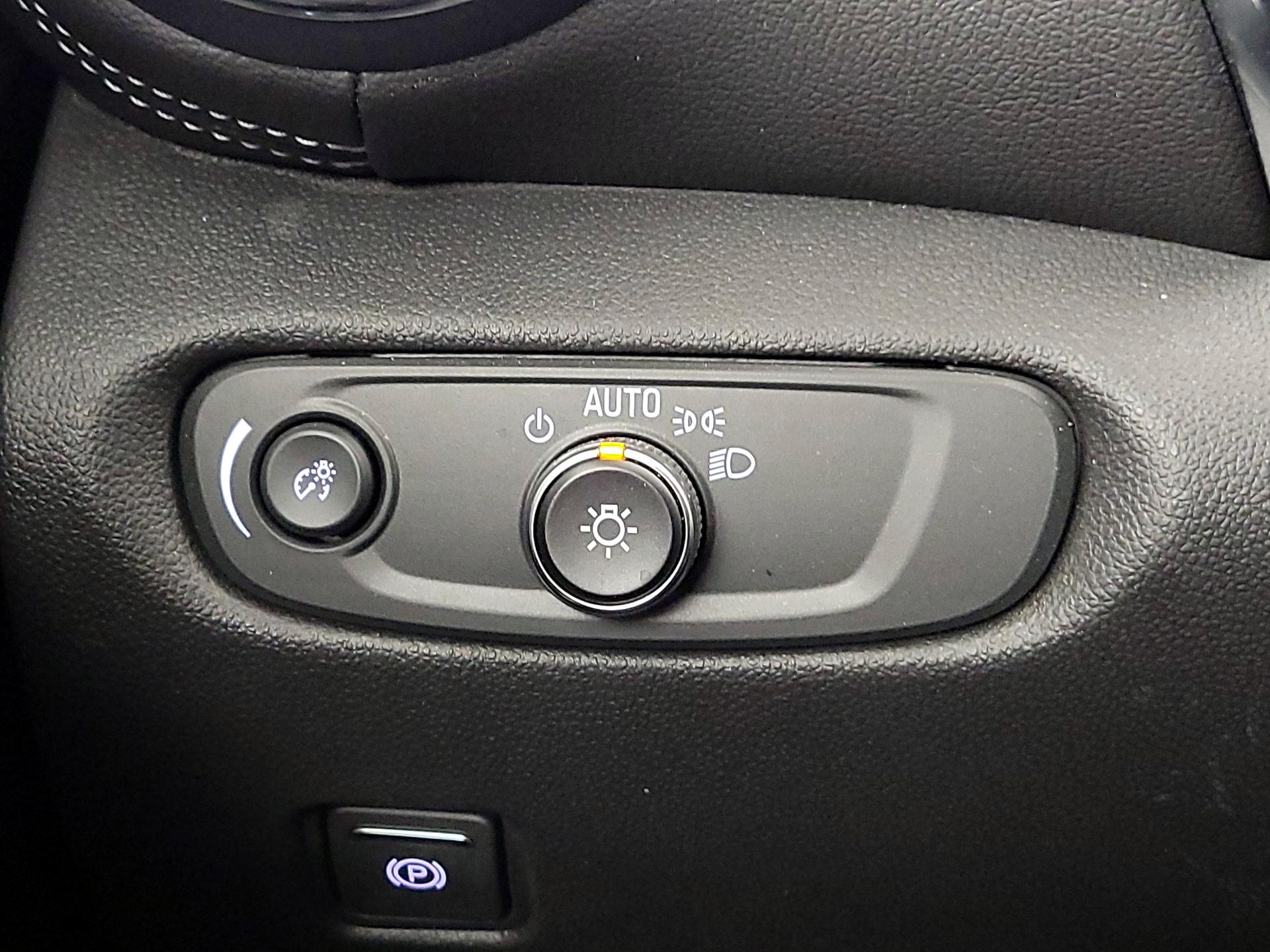 Thumbnail: 2023 Chevrolet Blazer - 13