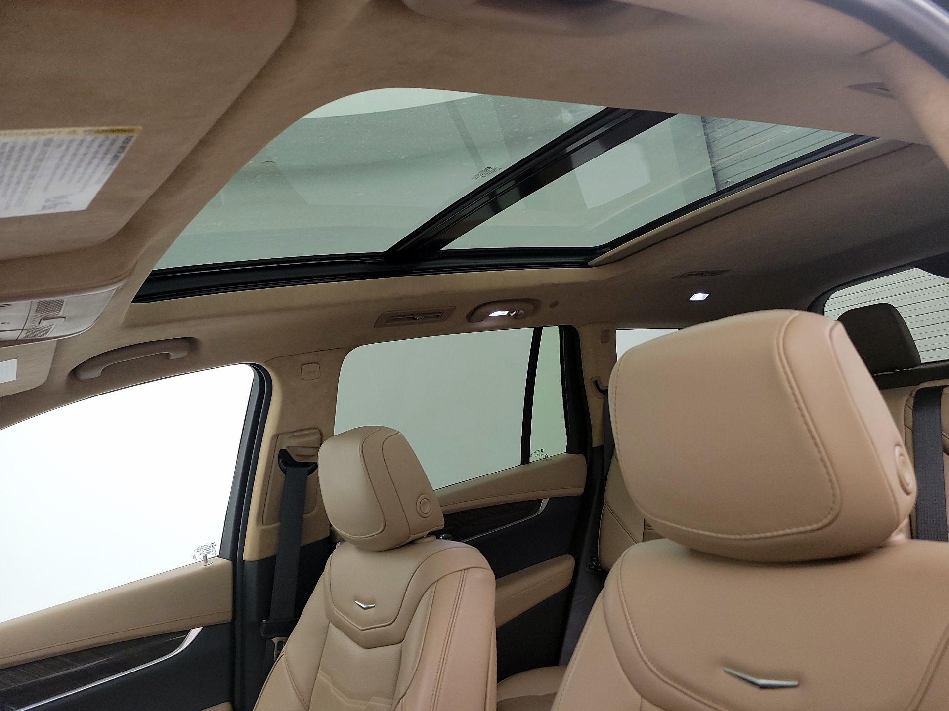 Thumbnail: 2023 Cadillac XT6 - 20