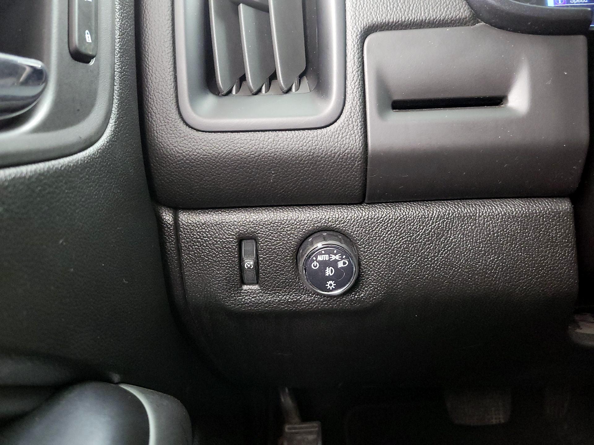 Thumbnail: 2017 Chevrolet Colorado - 13